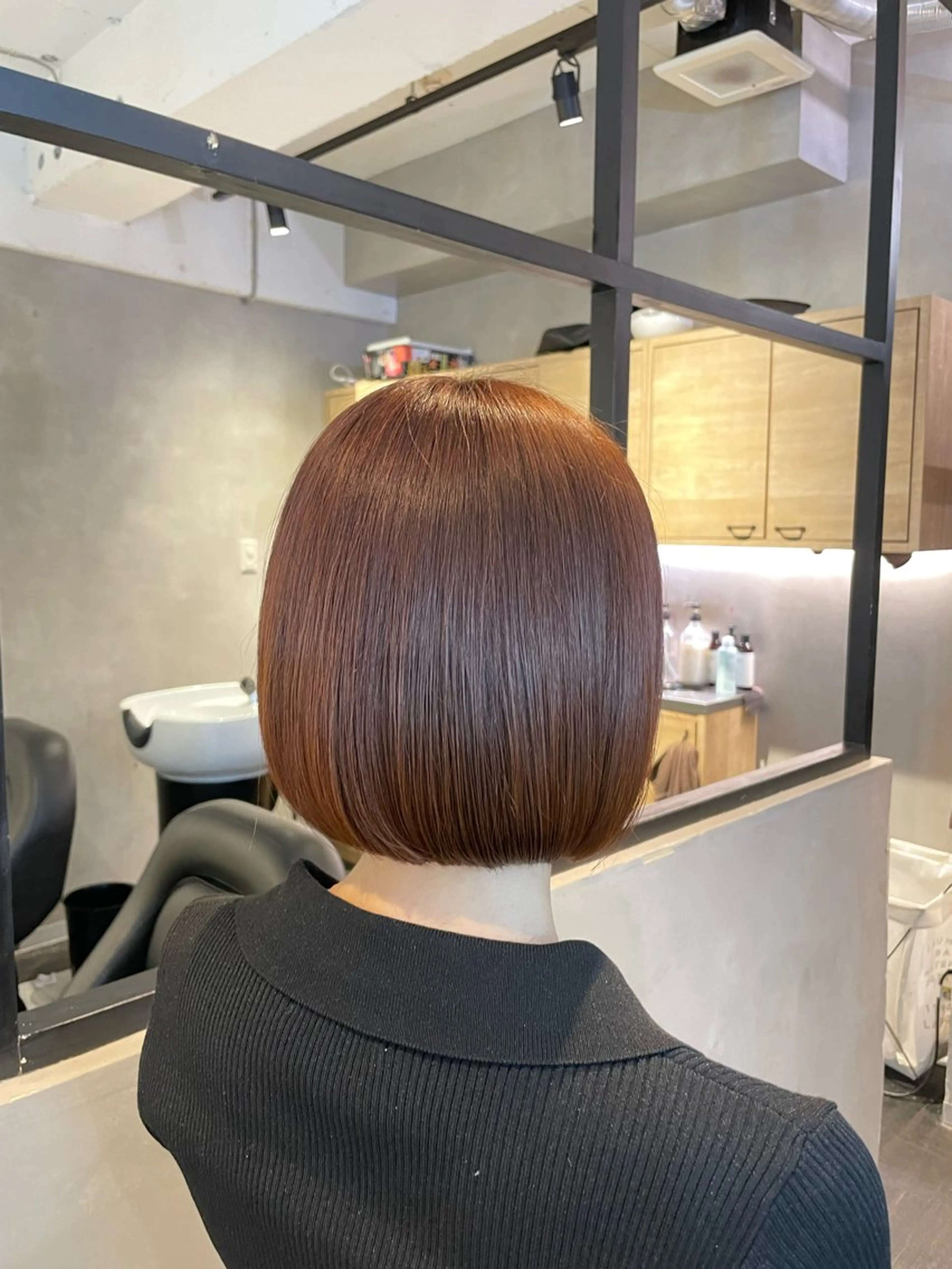 ミディアム カット ヘアカラー トリートメント EIGHT　最所 瑞稀のヘアスタイル