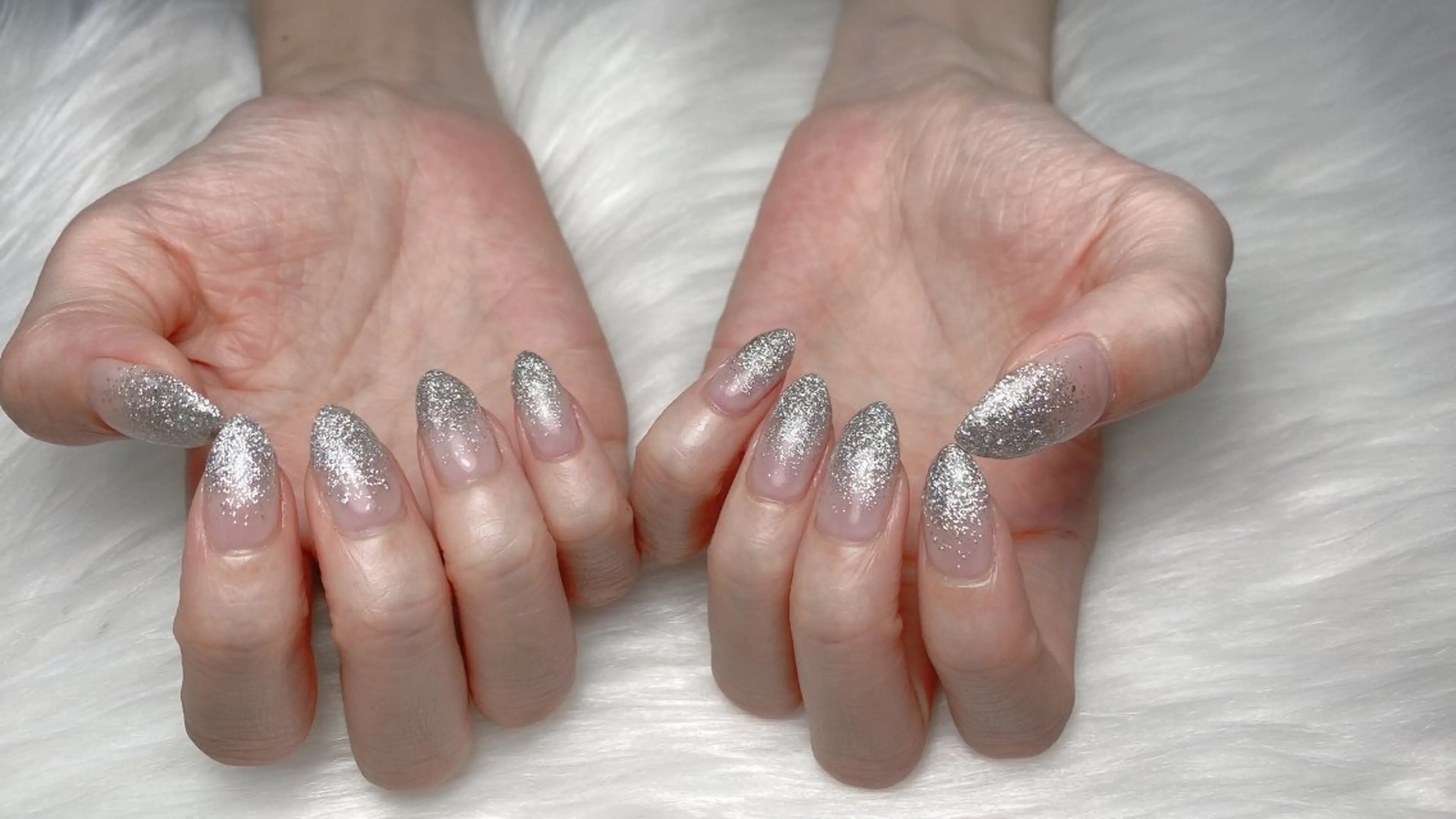 ネイル ハンドネイル オーシャン スカルプネイルサロンのネイルデザイン