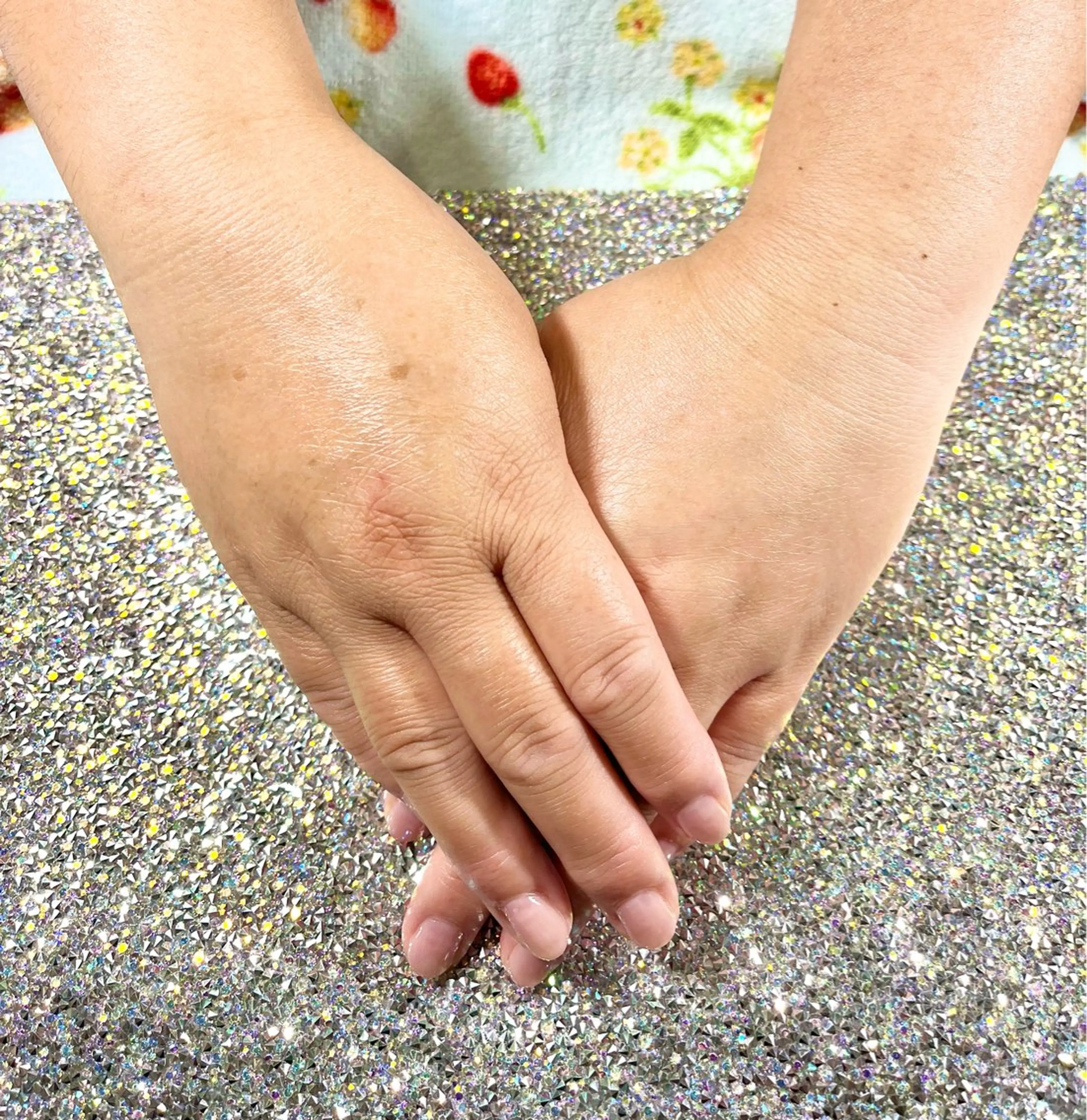 ネイル ワンカラーネイル ピンク パープル フットネイル Tairacchi ﾀｲﾗｯﾁのエステ・リラクイメージ