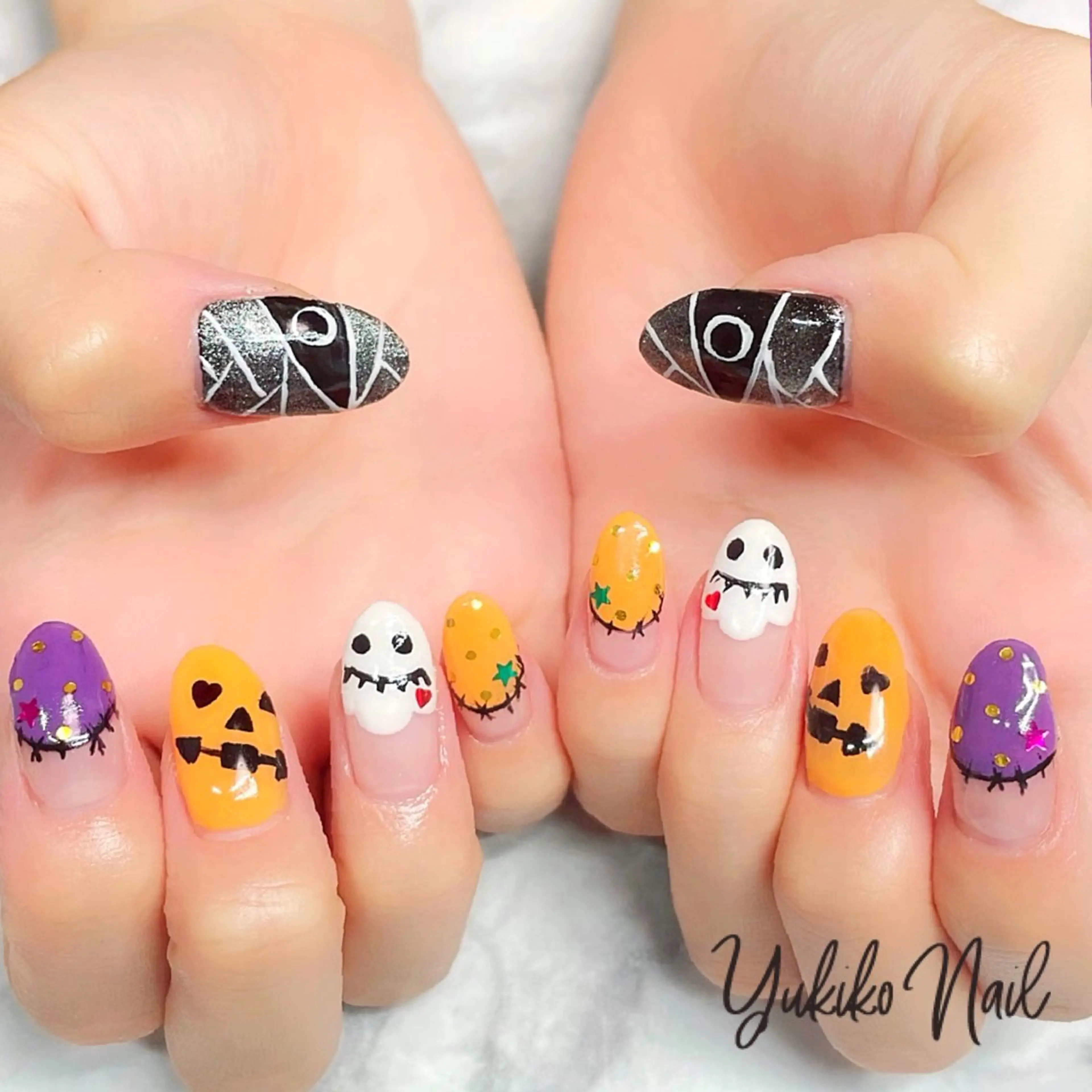 ネイル ハロウィン キラキラネイル マグネットネイル ユキコ ネイルのネイルデザイン