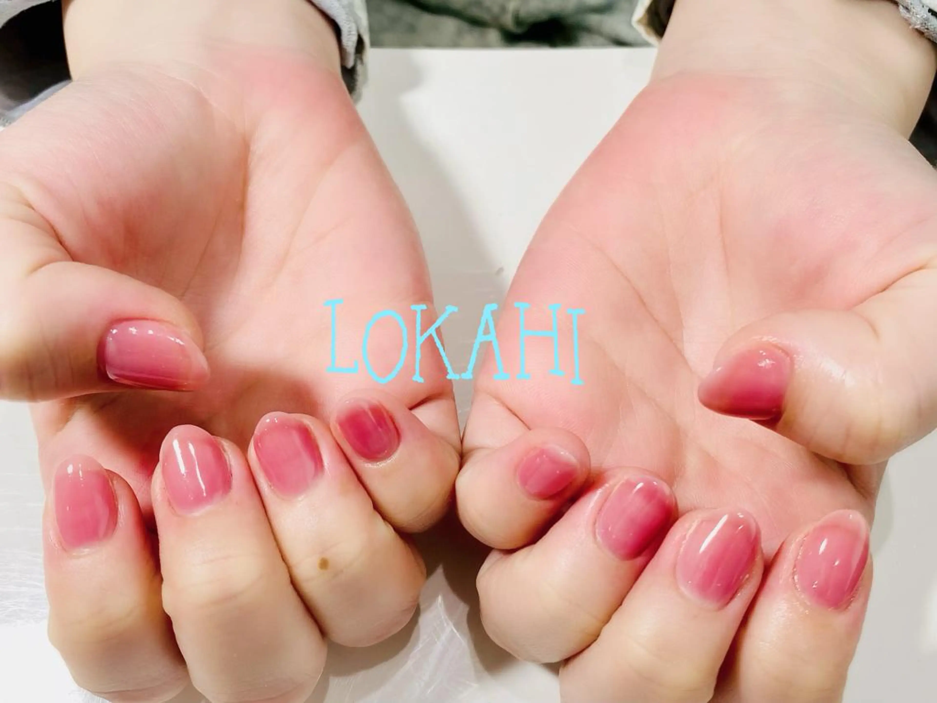 ネイル アートネイル ブルー フラワーネイル ジェルネイル ハート ハンドネイル 13日3980円‼️ マグもデザインも◎のネイルデザイン