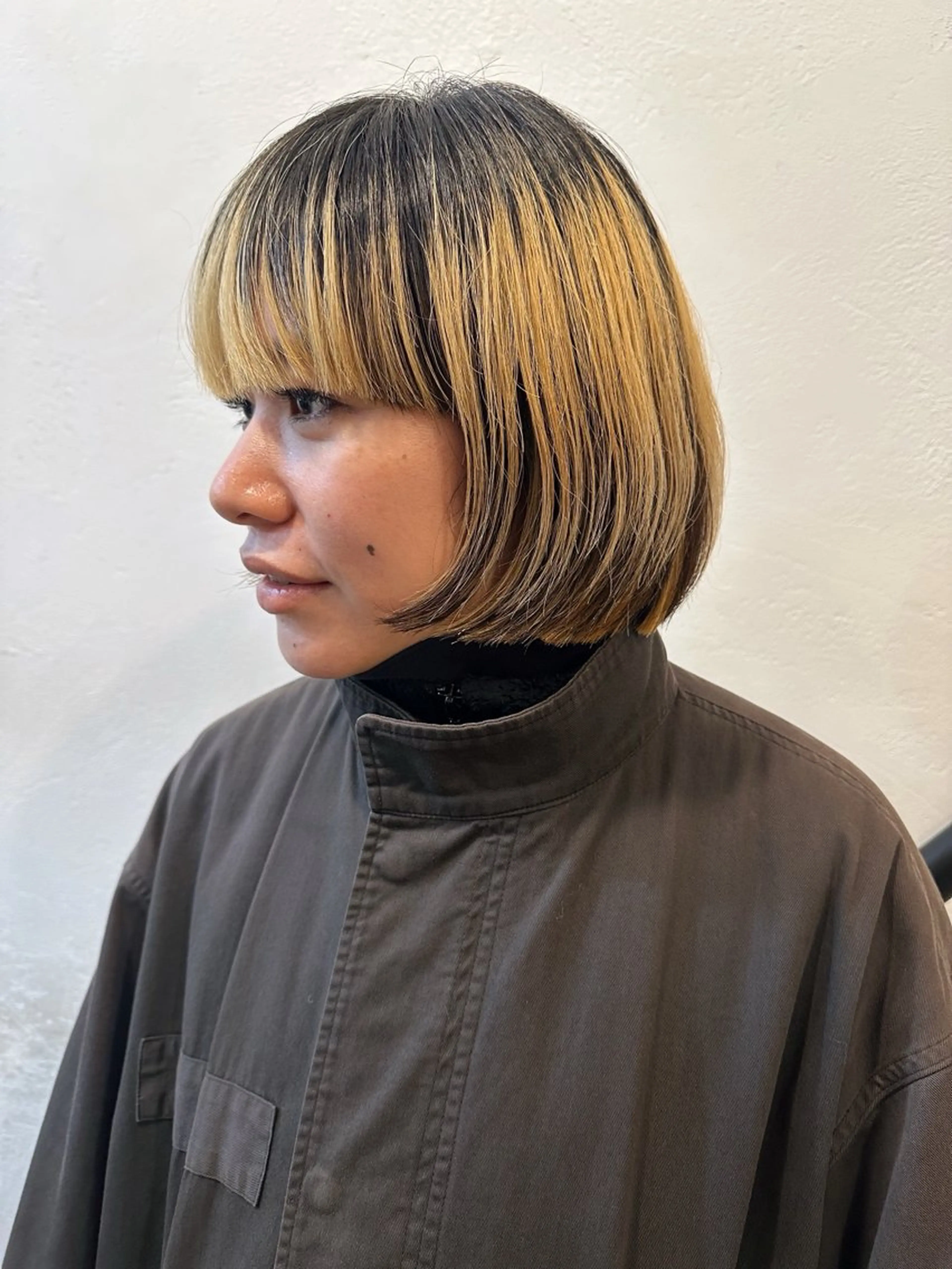 ショート カラー ブリーチ デザインカラー カット ヘアカラー 【pejite】 Hinanoのヘアスタイル