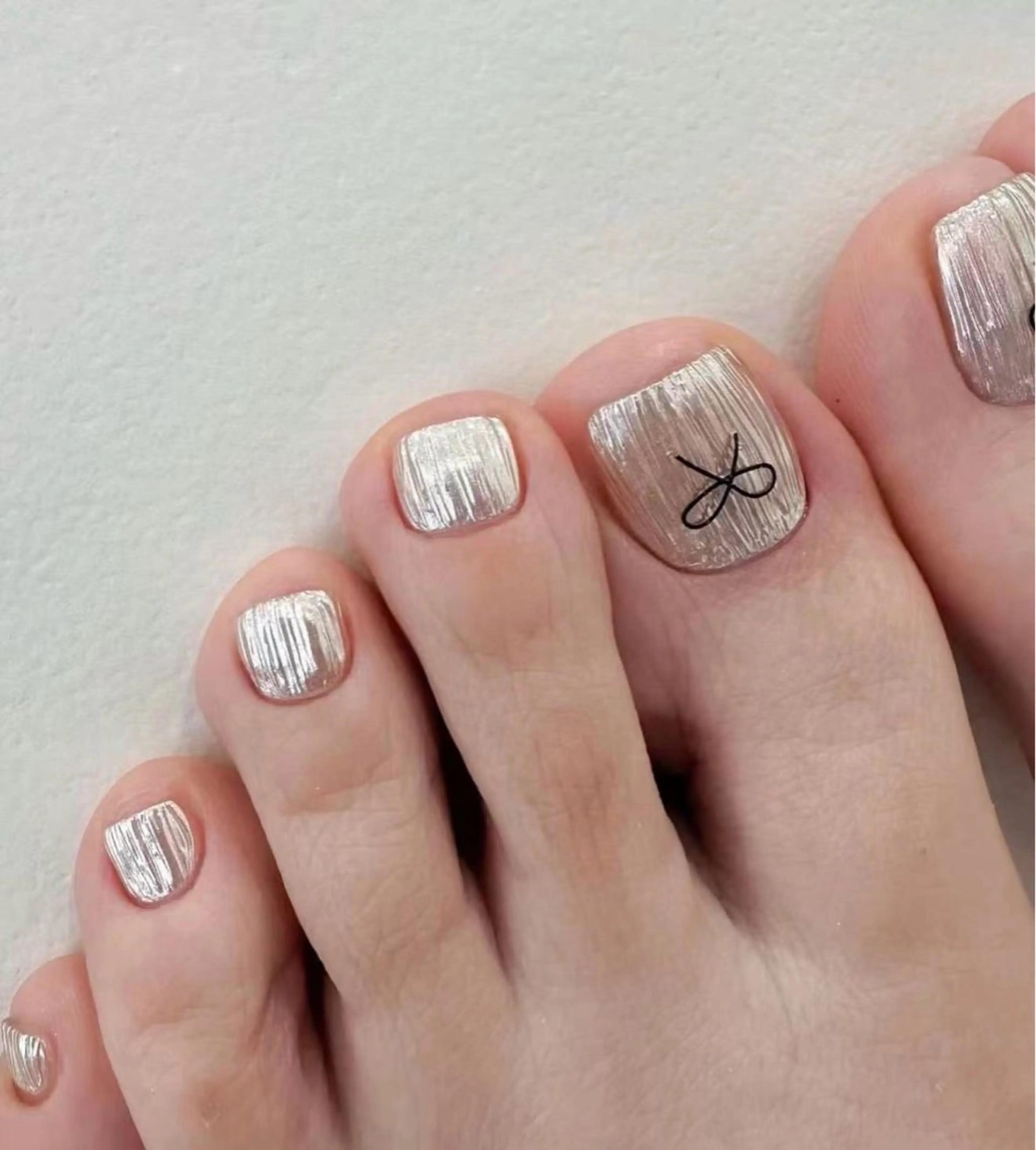 ネイル フットネイル Rolakira マニのネイルデザイン