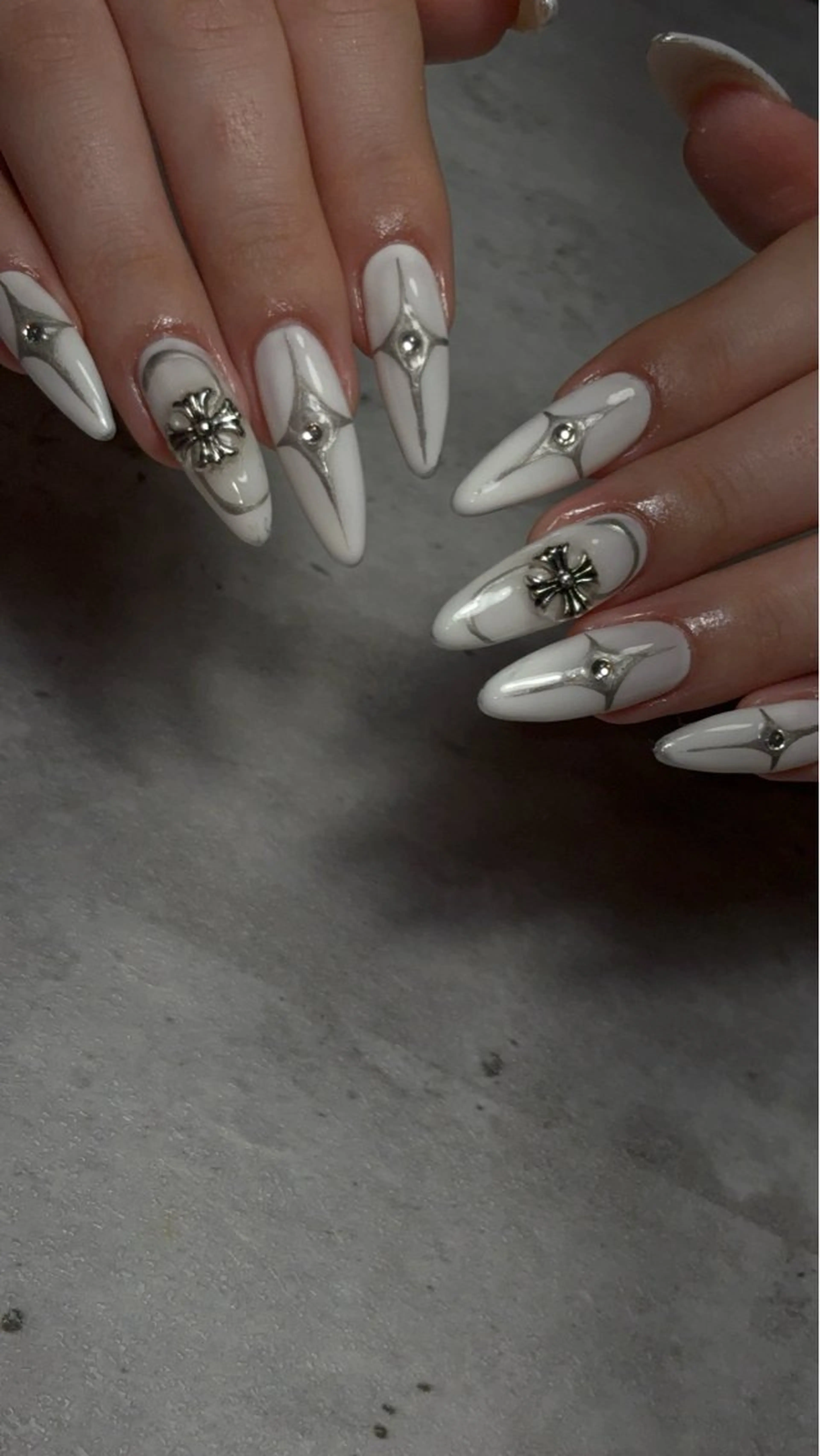 ネイル ハンドネイル Prettiest nailのネイルデザイン