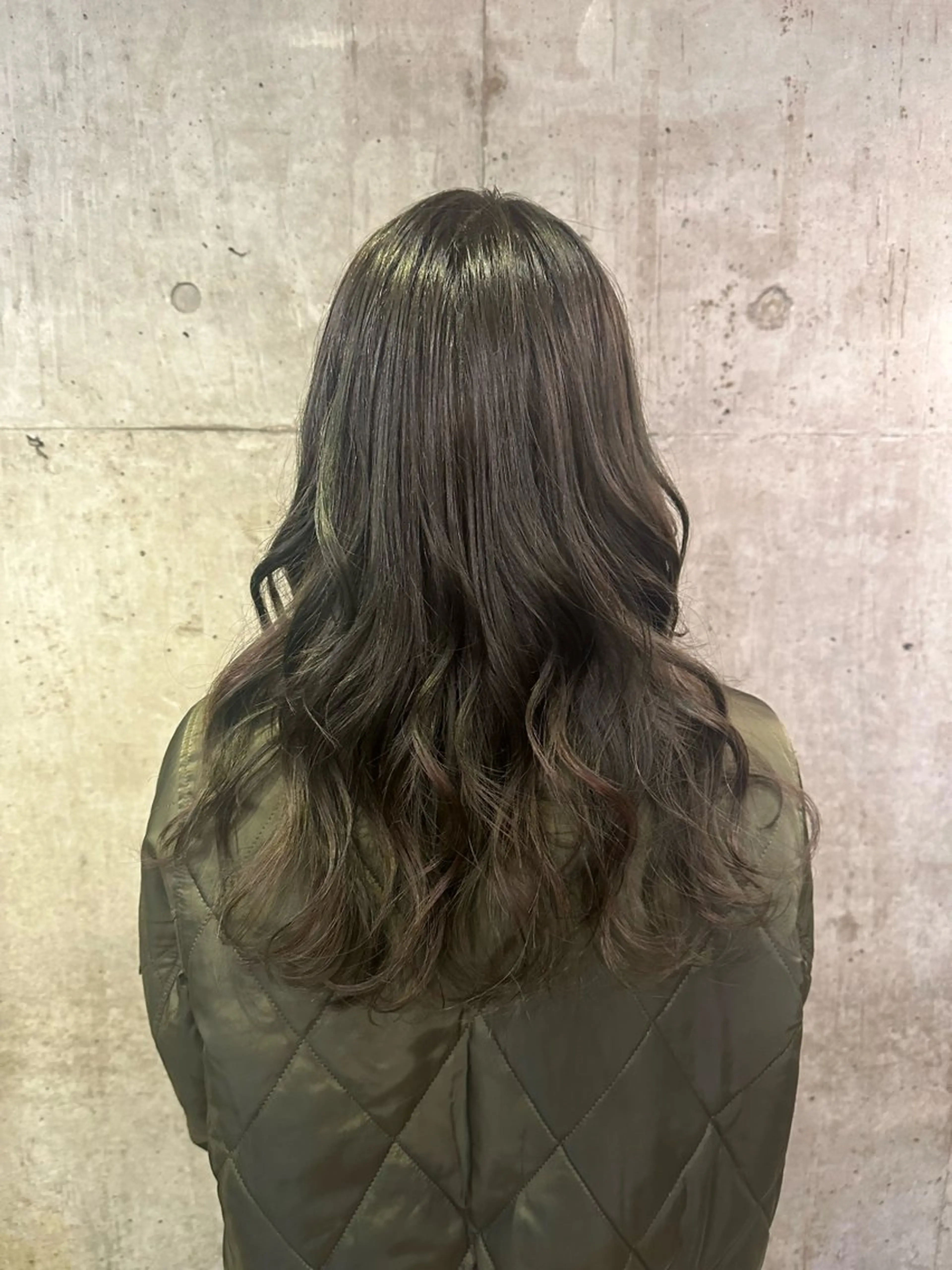 ロング カラー ヘアカラー トリートメント ✂︎岡根 京花✂︎のヘアスタイル