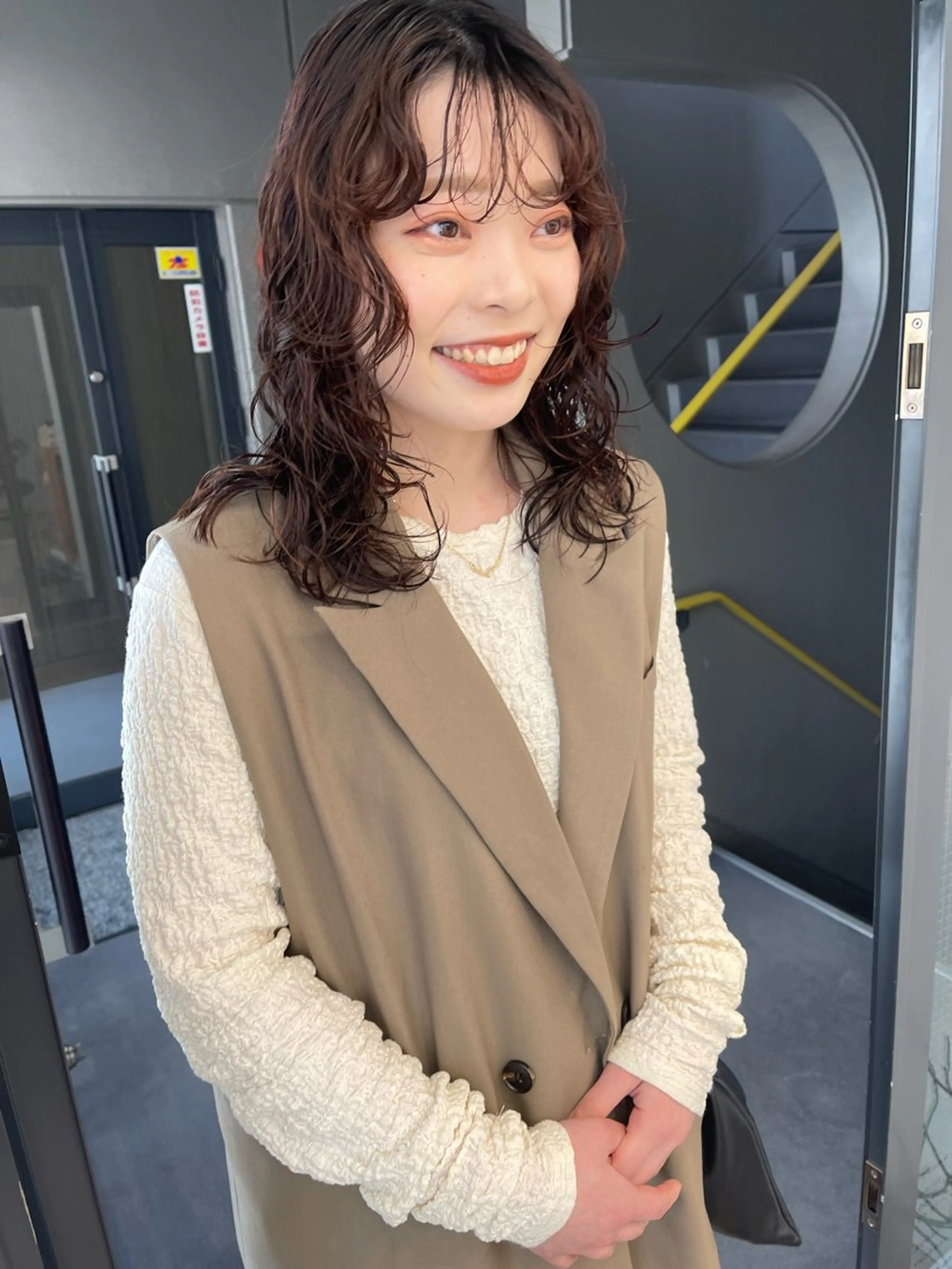 ミディアム カラー パーマ カット パーマ トリートメント pole/apartment所属・💓パーマ，💗 レイヤーカットのヘアスタイル