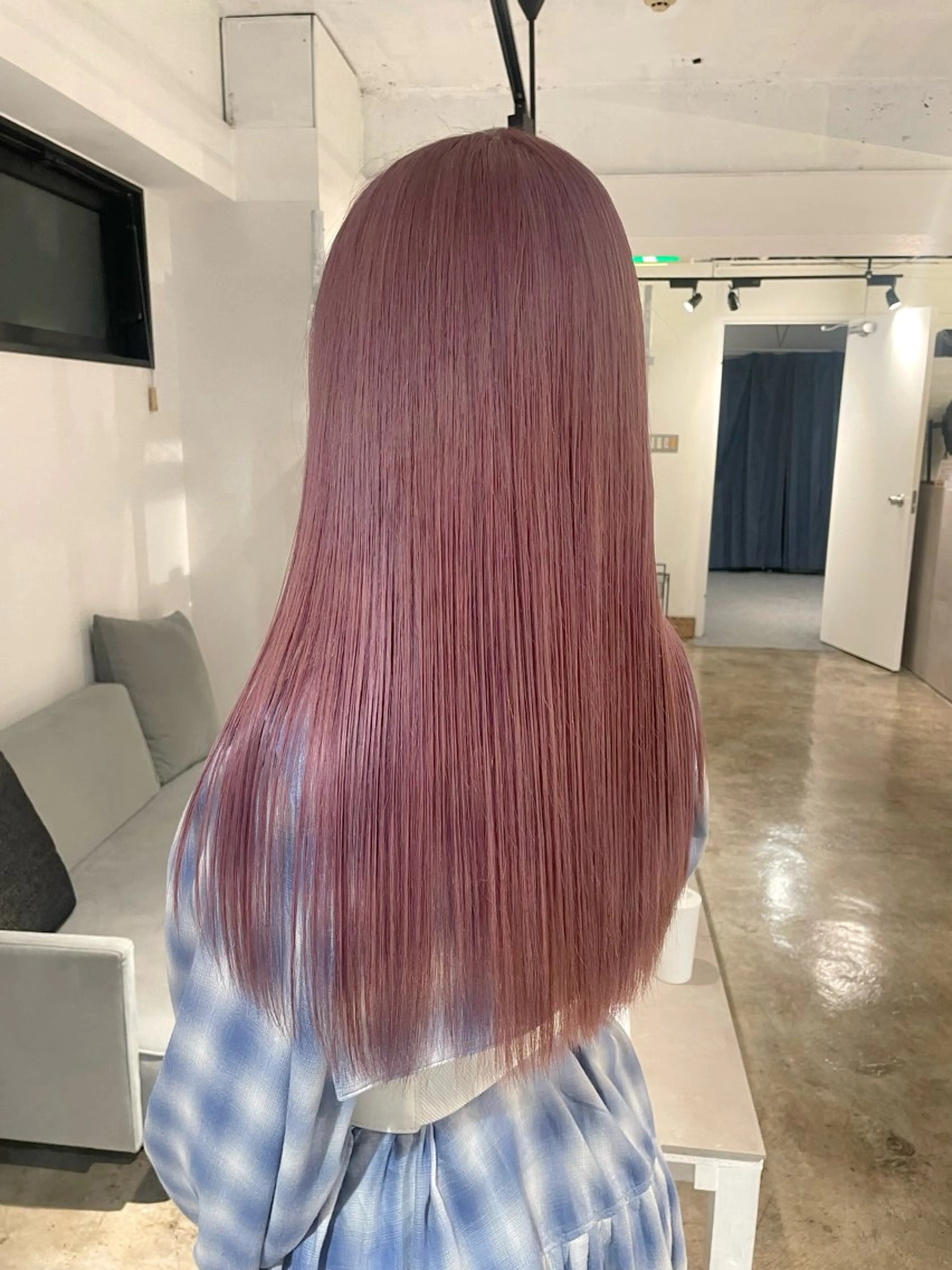 ロング カラー ブリーチ ケアブリーチ ダブルカラー ラベンダーカラー ラベンダーピンク 暖色カラー🍒 ケアブリーチ/akiのヘアスタイル