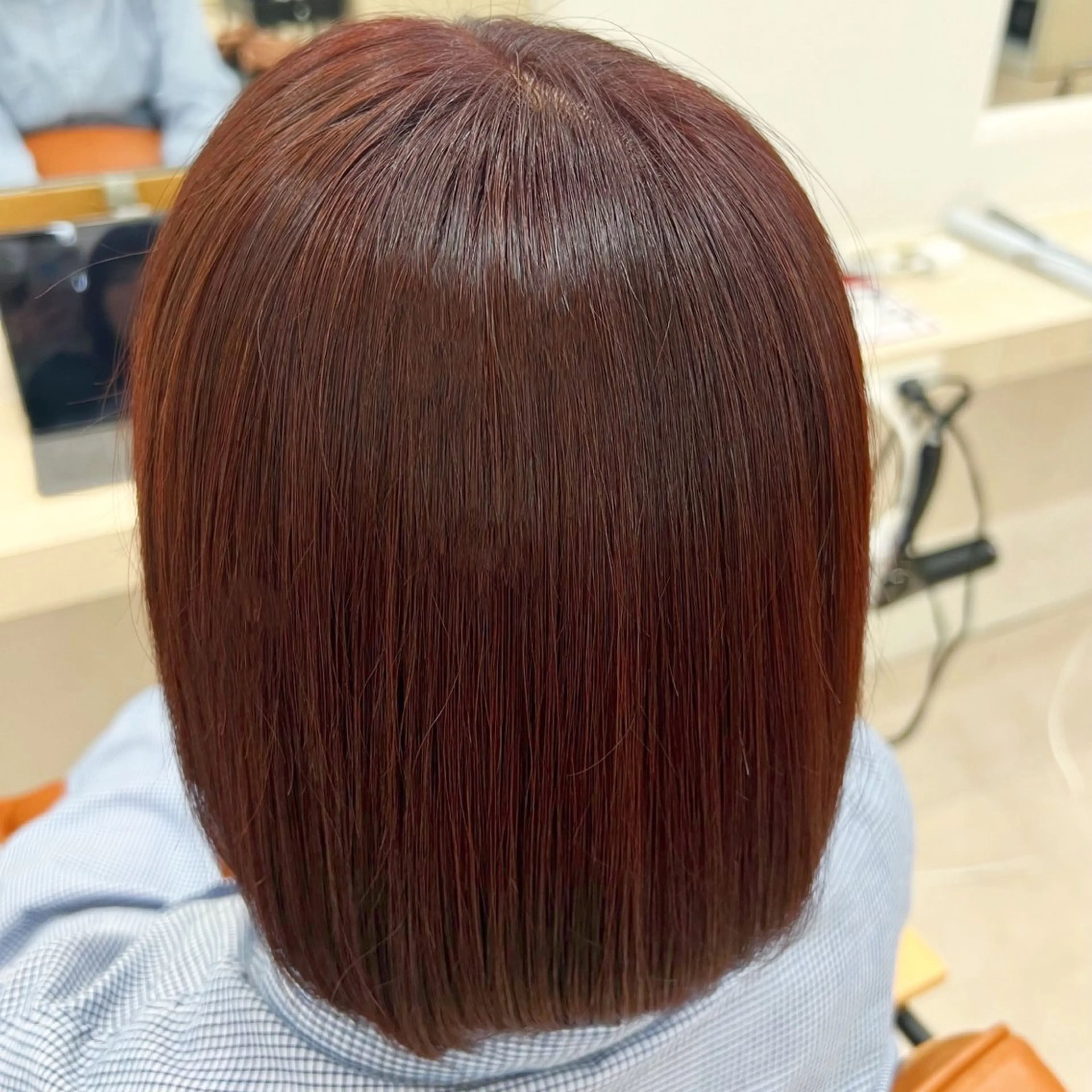 ミディアム カラー ブリーチ カシス ブリーチなしカラー レッドカラー 艶カラー/透明感 /ヒグチアオイのヘアスタイル