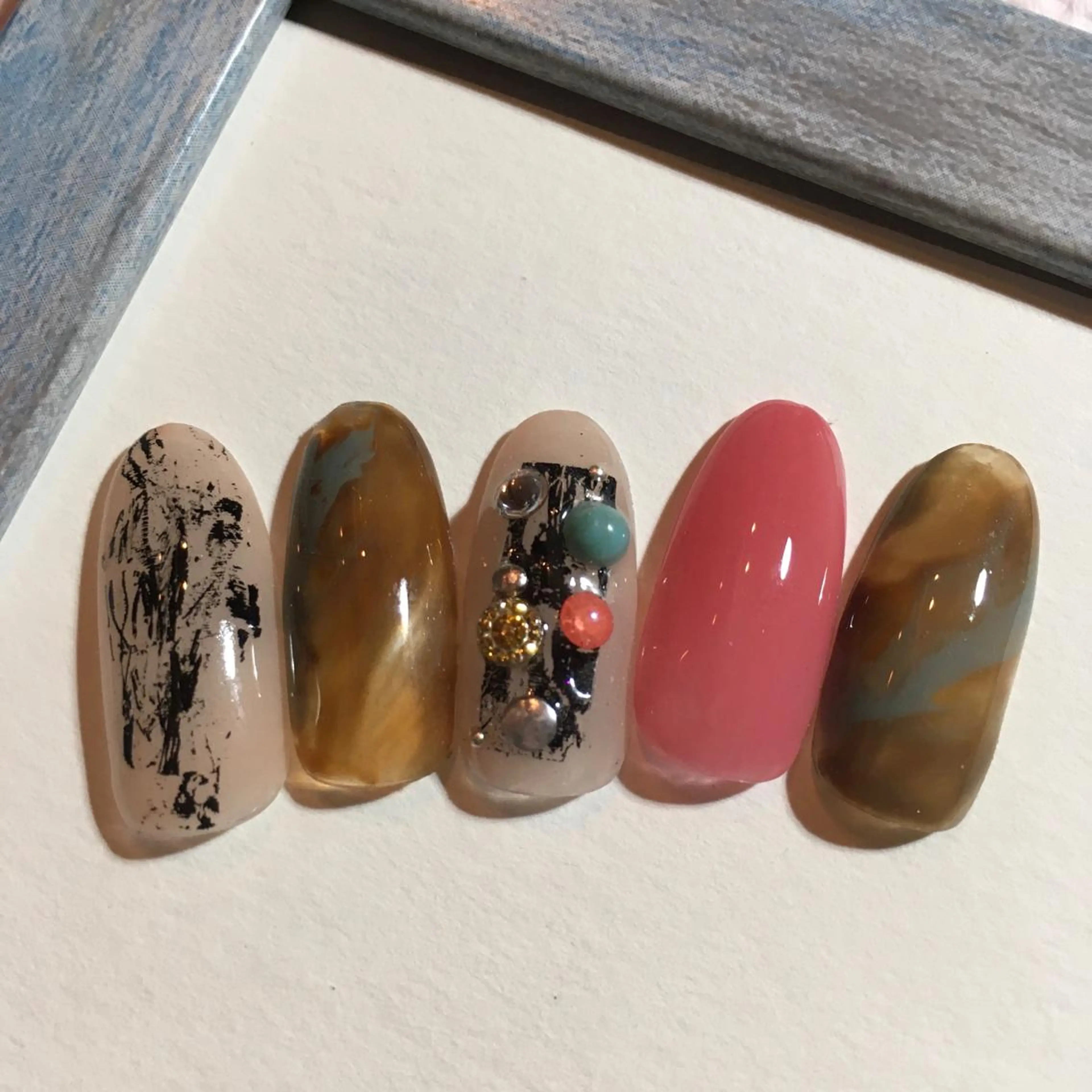 ネイル 古川 里美のネイルデザイン