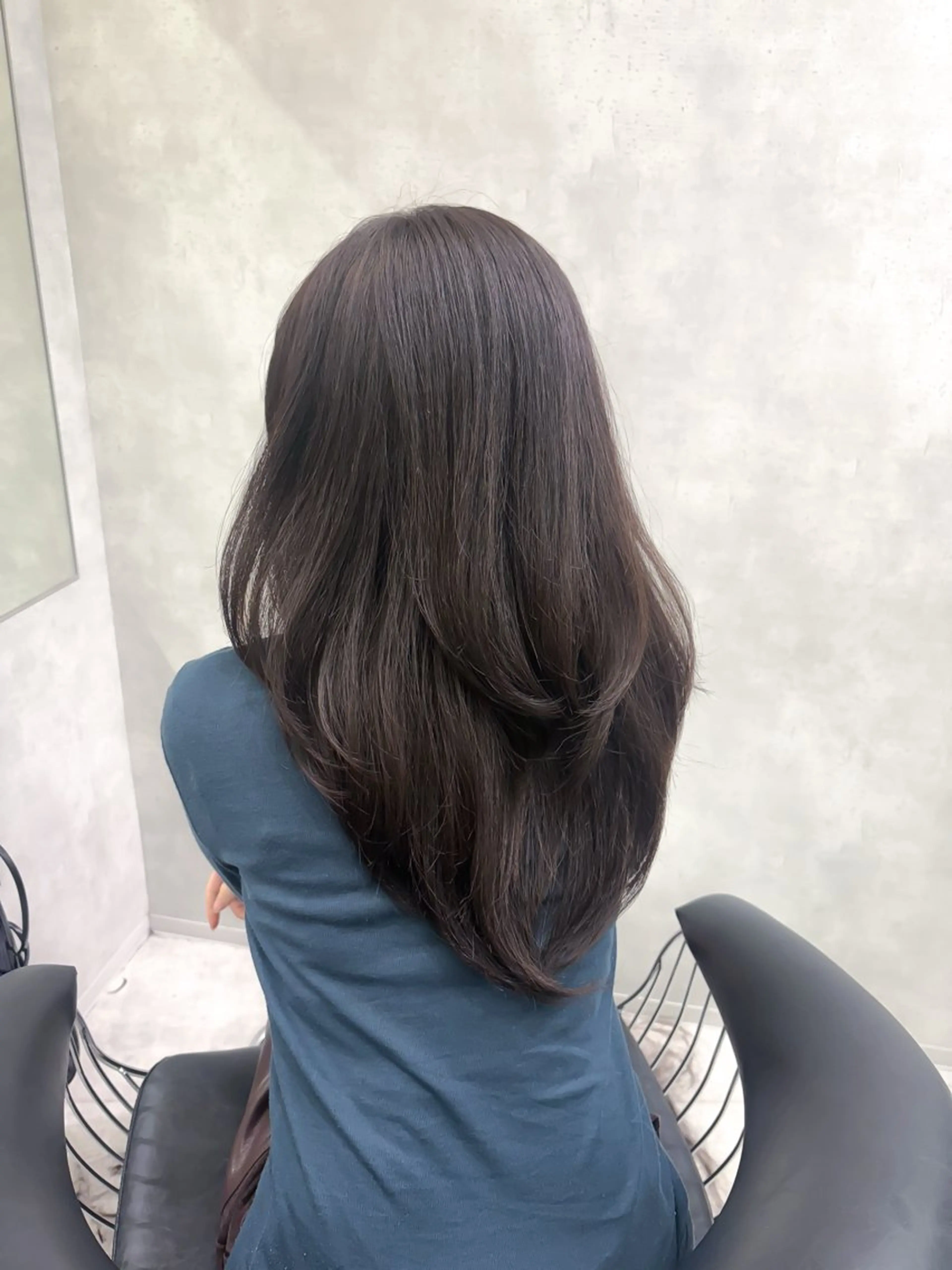 ロング レイヤーカット 🤍モテレディヘア 🤍Hitohaのヘアスタイル