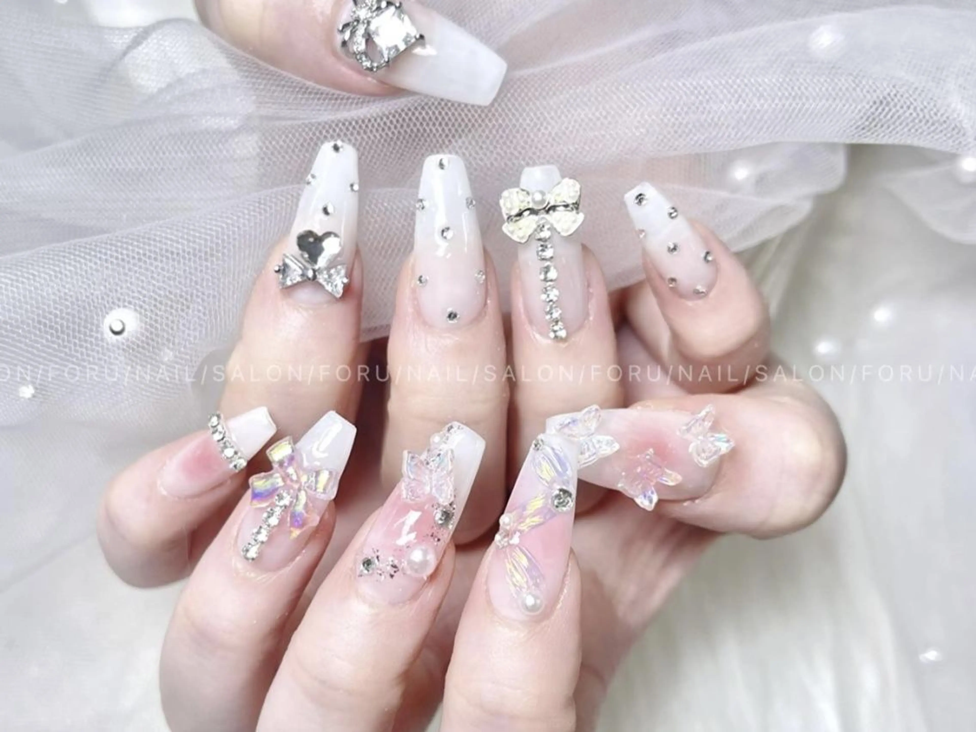 メンズ ネイル アートネイル フレンチネイル ジェルネイル キラキラネイル パラジェル Bloom kabukiのネイルデザイン