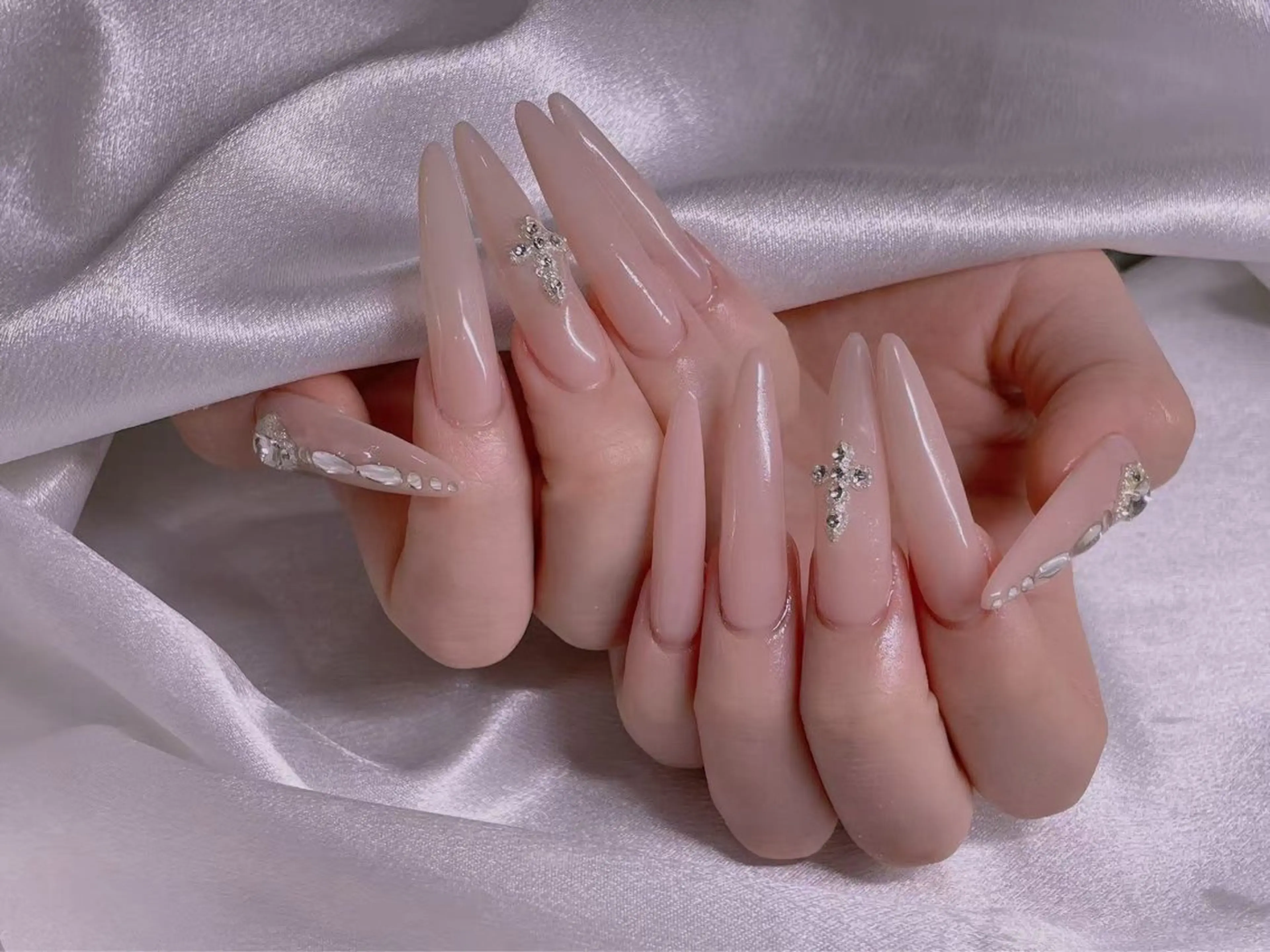 ネイル ロングネイル ネイルチップ 長さだし専門店 M2　rikaのネイルデザイン