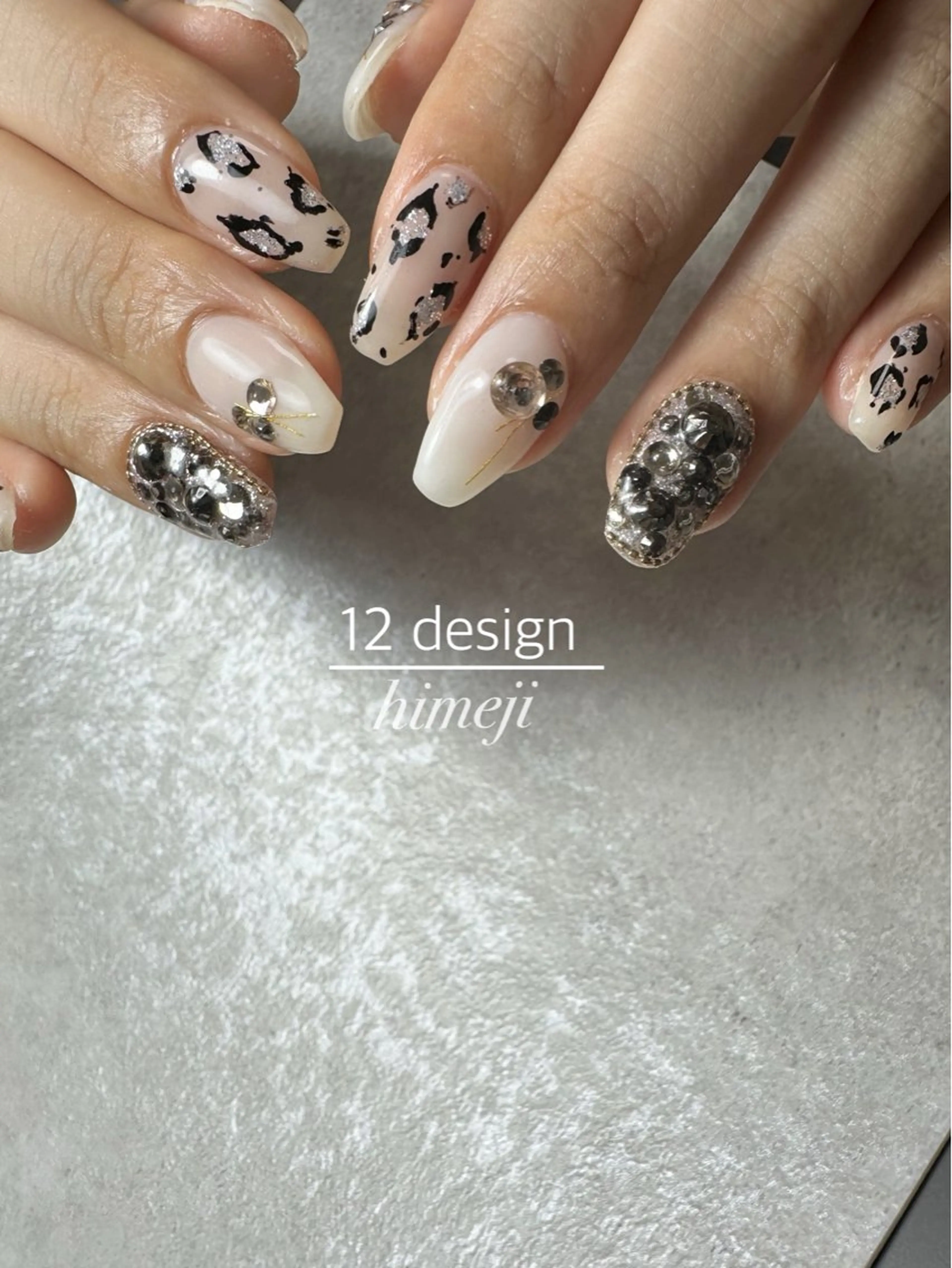 ネイル 12 designのネイルデザイン