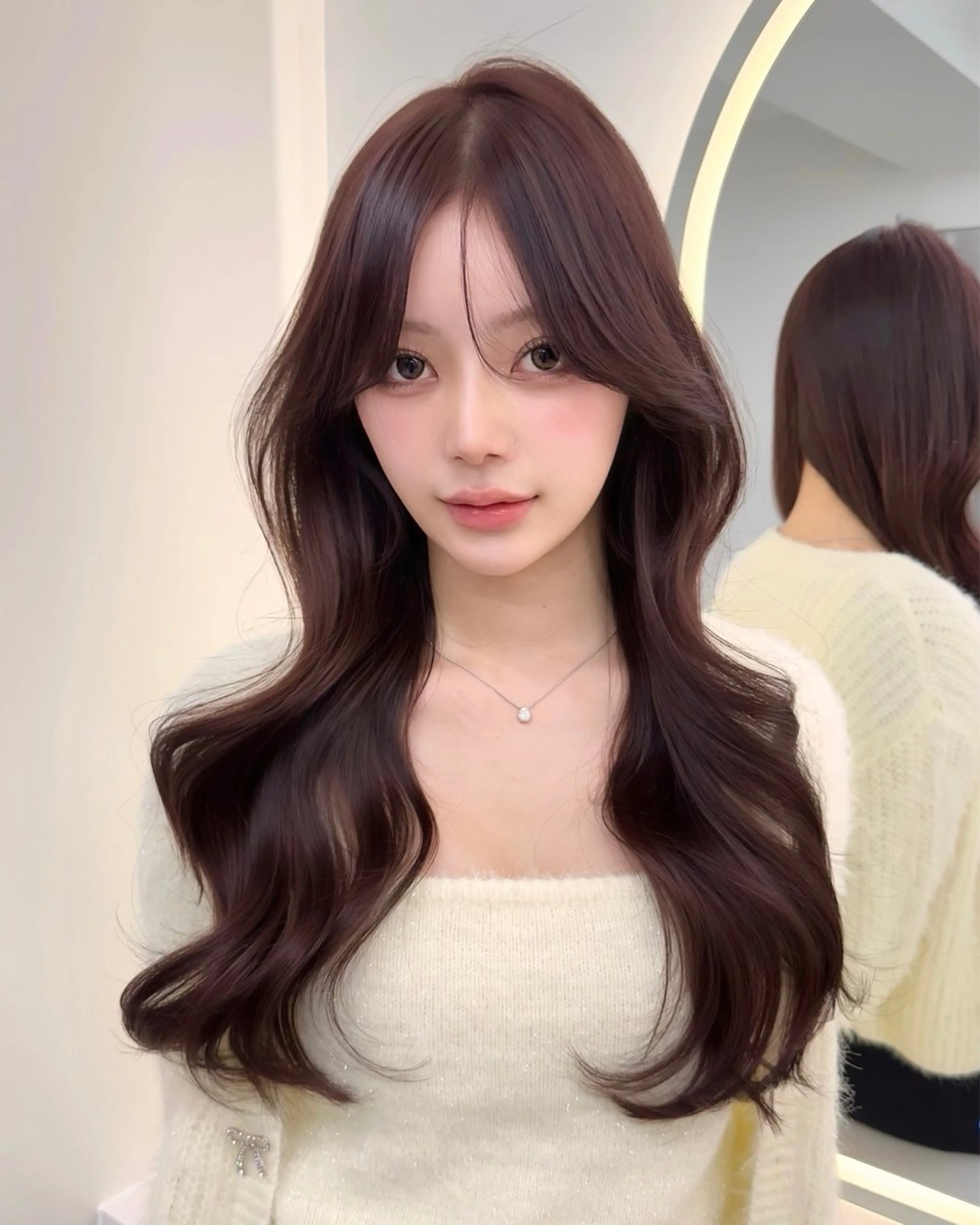 ロング カラー IVE（イヴ）所属・IVE jukuのヘアスタイル