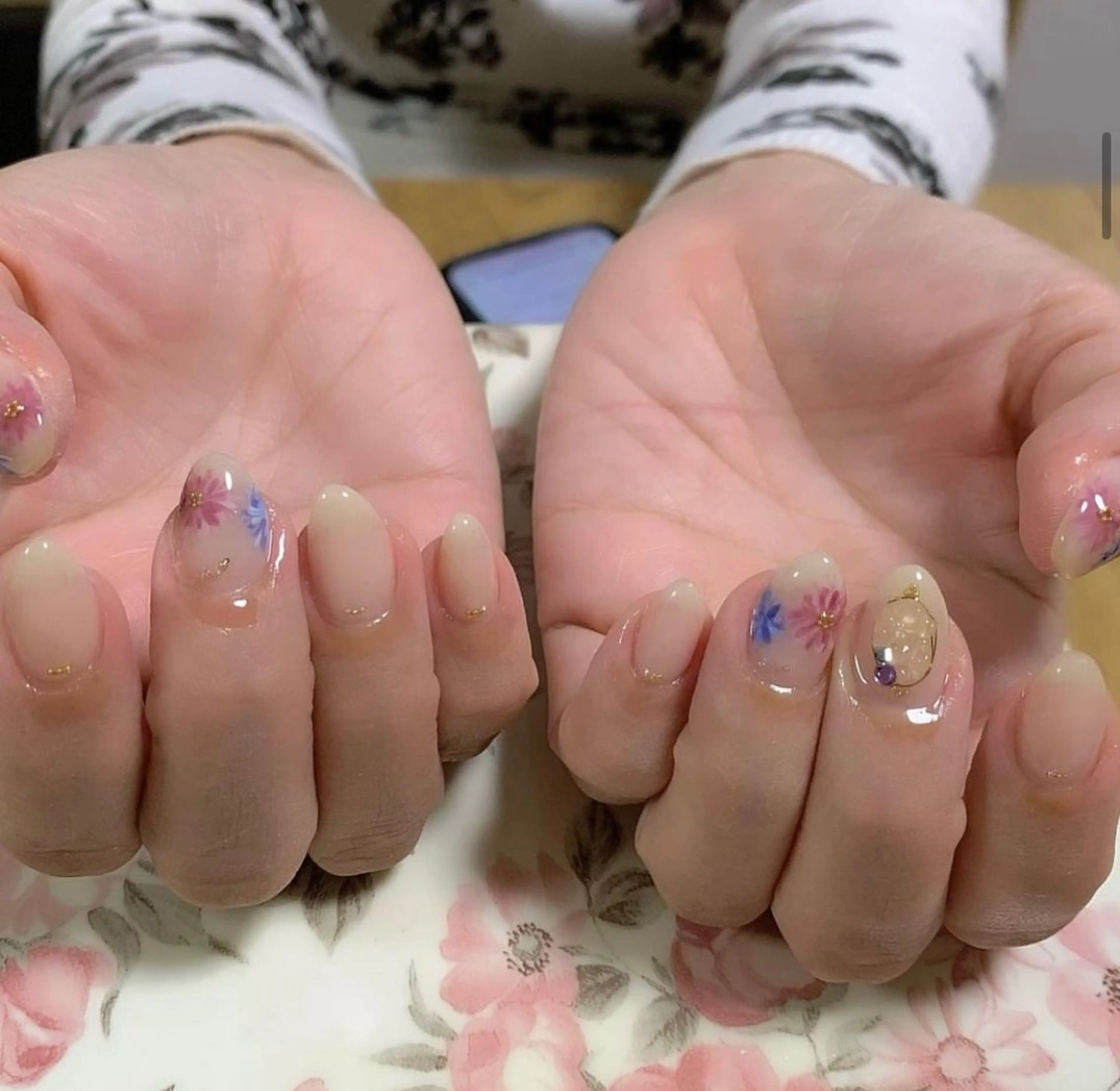 ネイル ハンドネイル フットネイル MHR nailのネイルデザイン