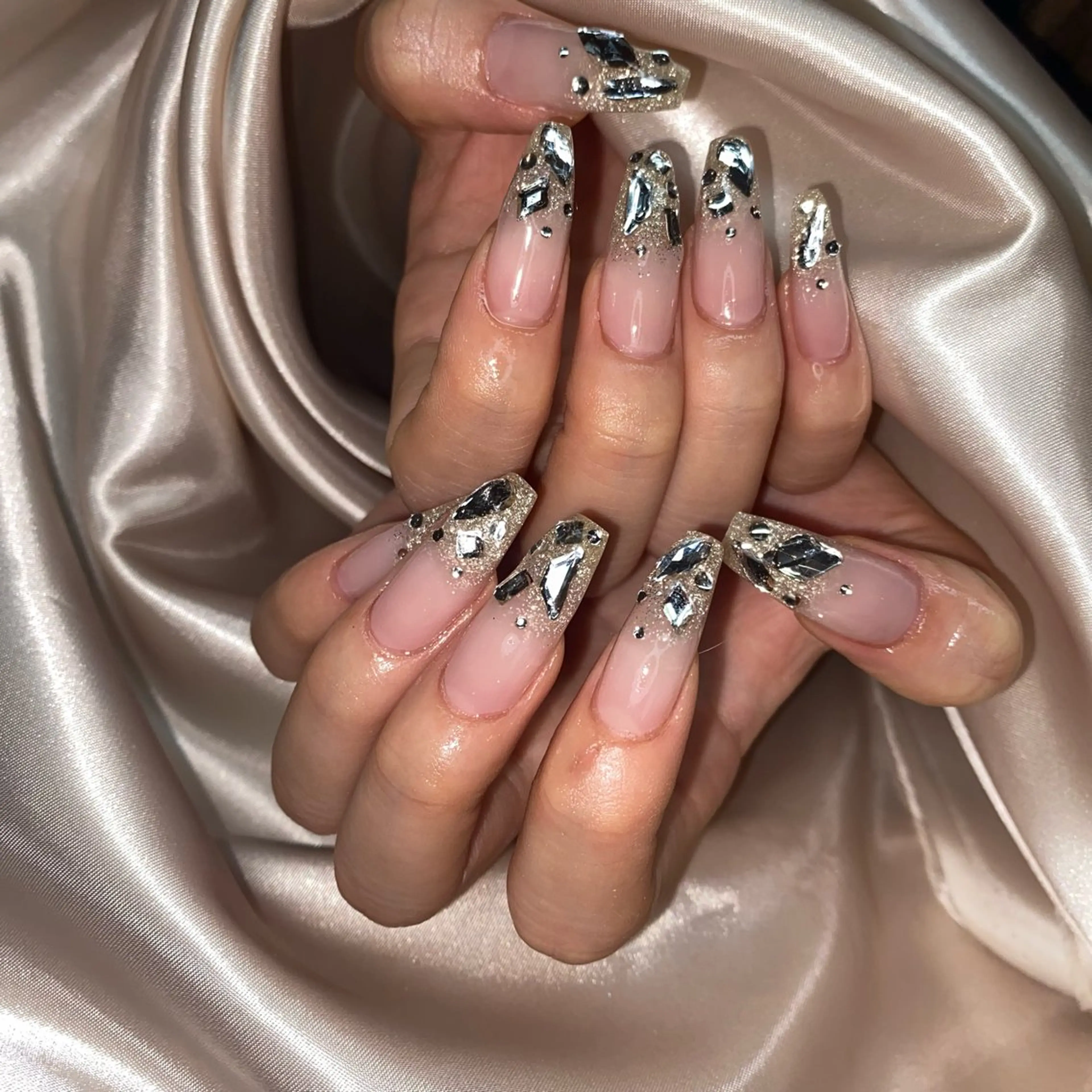 ネイル ハンドネイル la vie  Luire所属・la vie Luire ｱｽｶのネイルデザイン