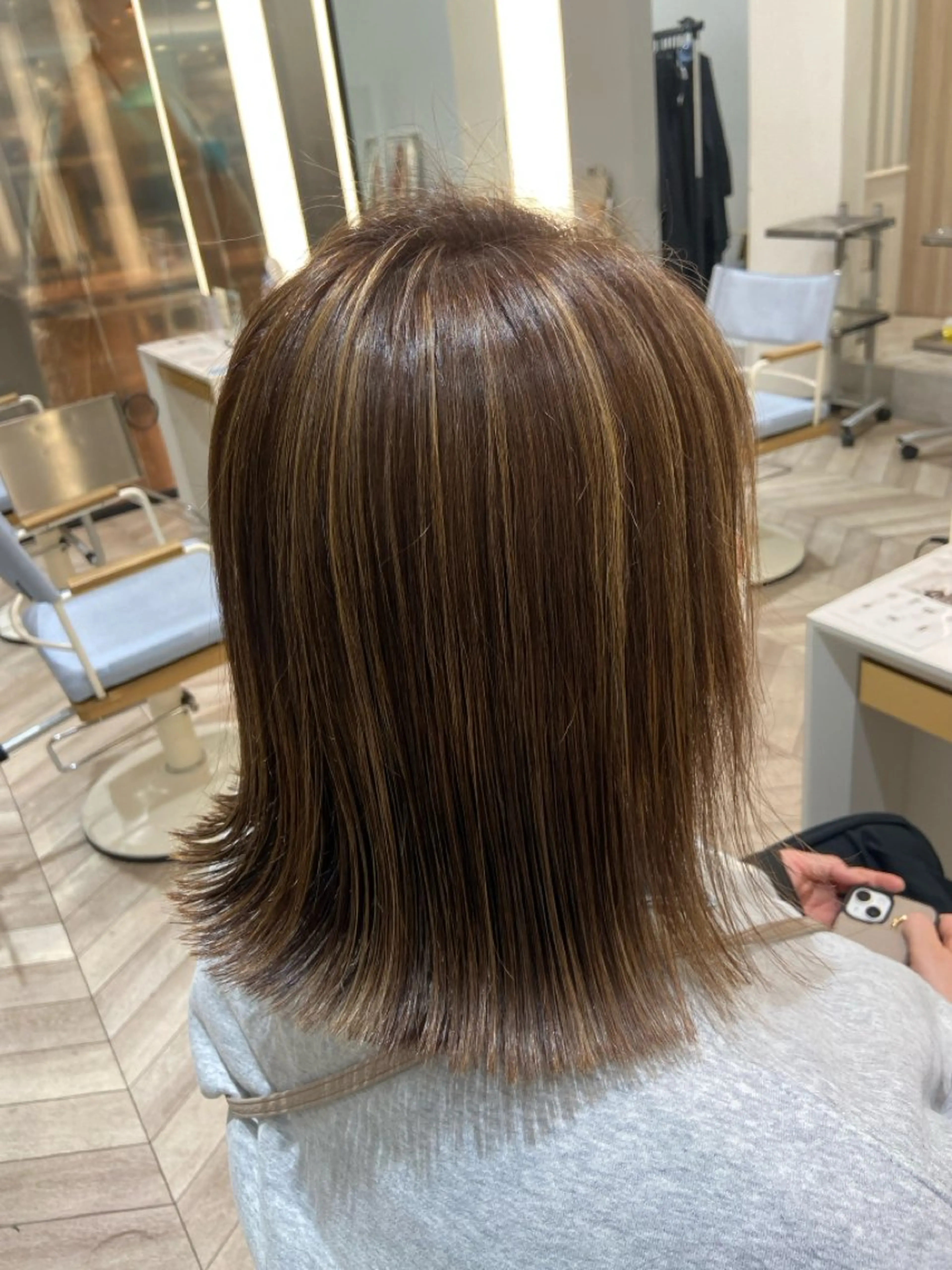 🍁 カット＋白髪ぼかしハイライト＋カラー¥11000の写真