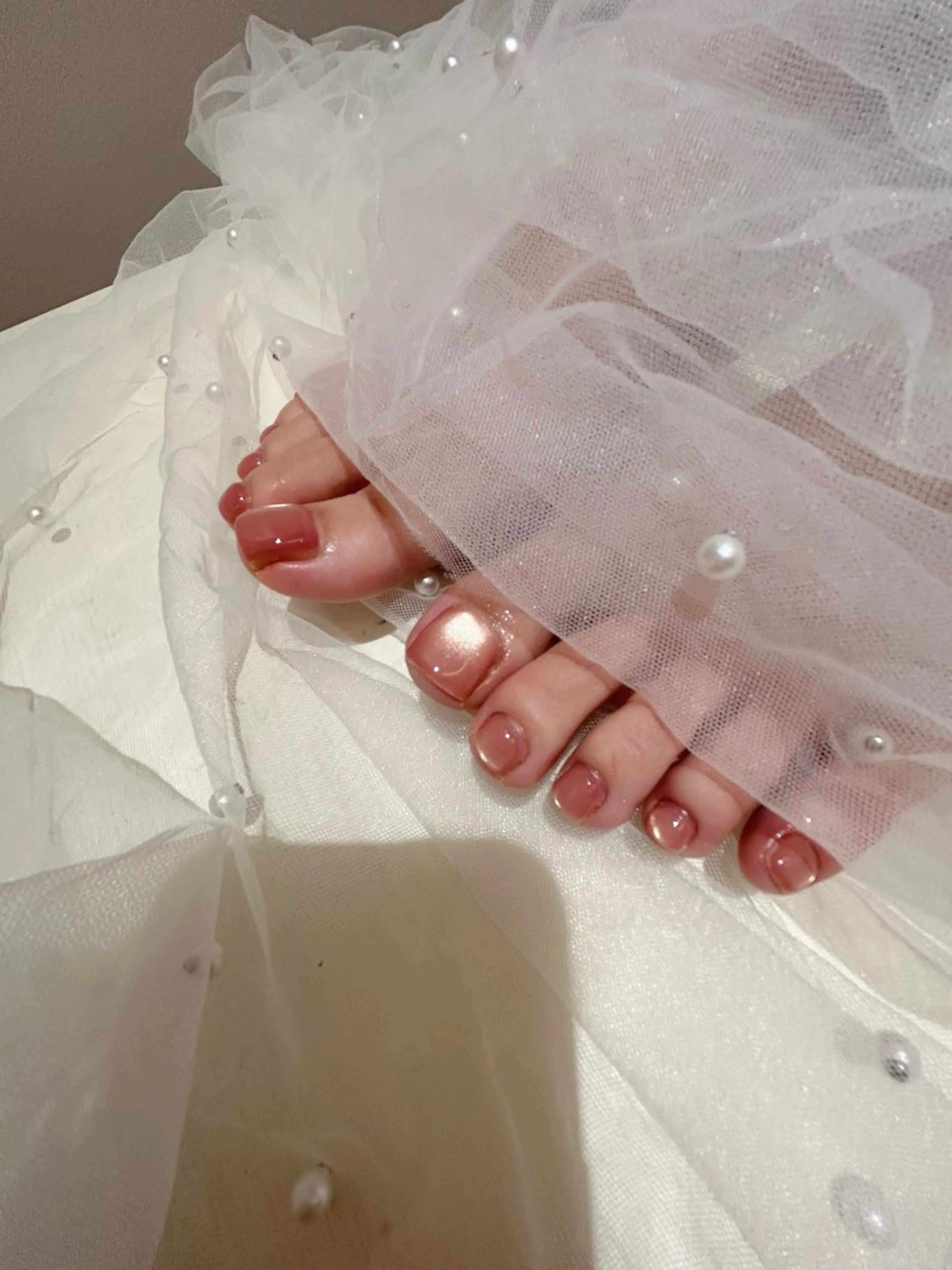 ネイル 黄色 フットネイル マグネット/心斎橋 LoLo.カレラのネイルデザイン