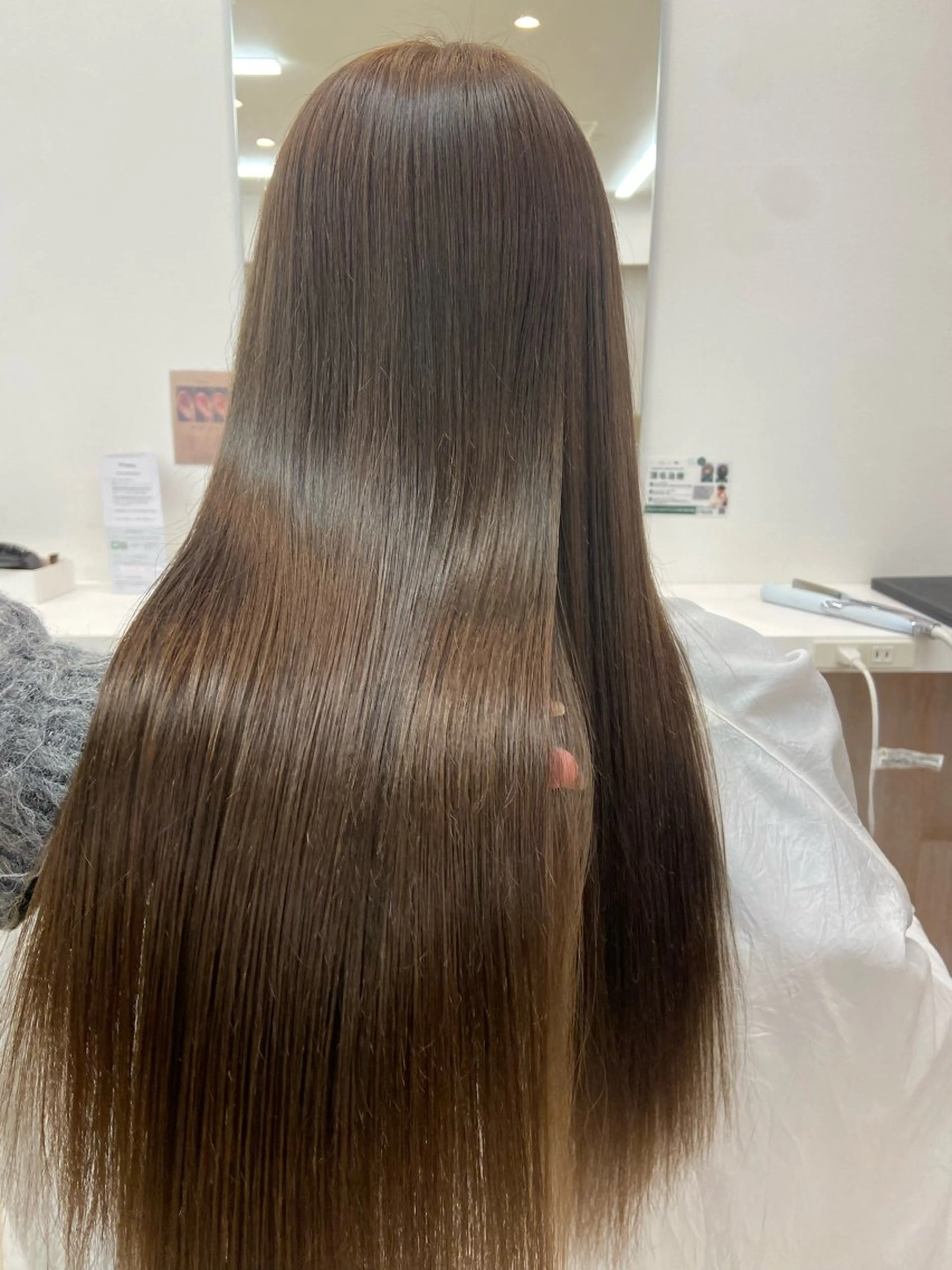 カラー ヘアカラー 白澤 萌花のマツエク・マツパデザイン