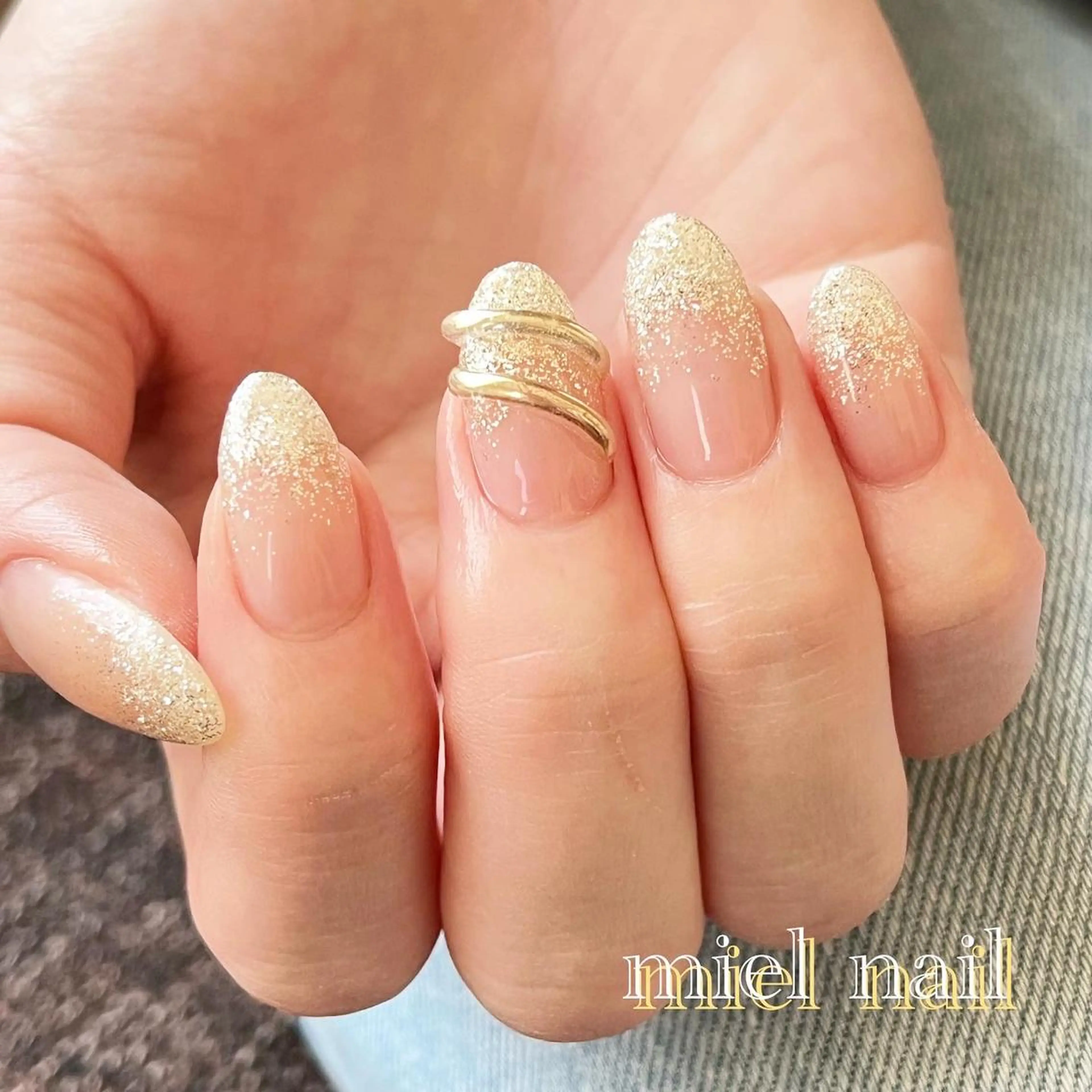 ネイル グラデーション キラキラネイル ラメ(グリッター) ラメグラデーション ミラーネイル miel nailのネイルデザイン