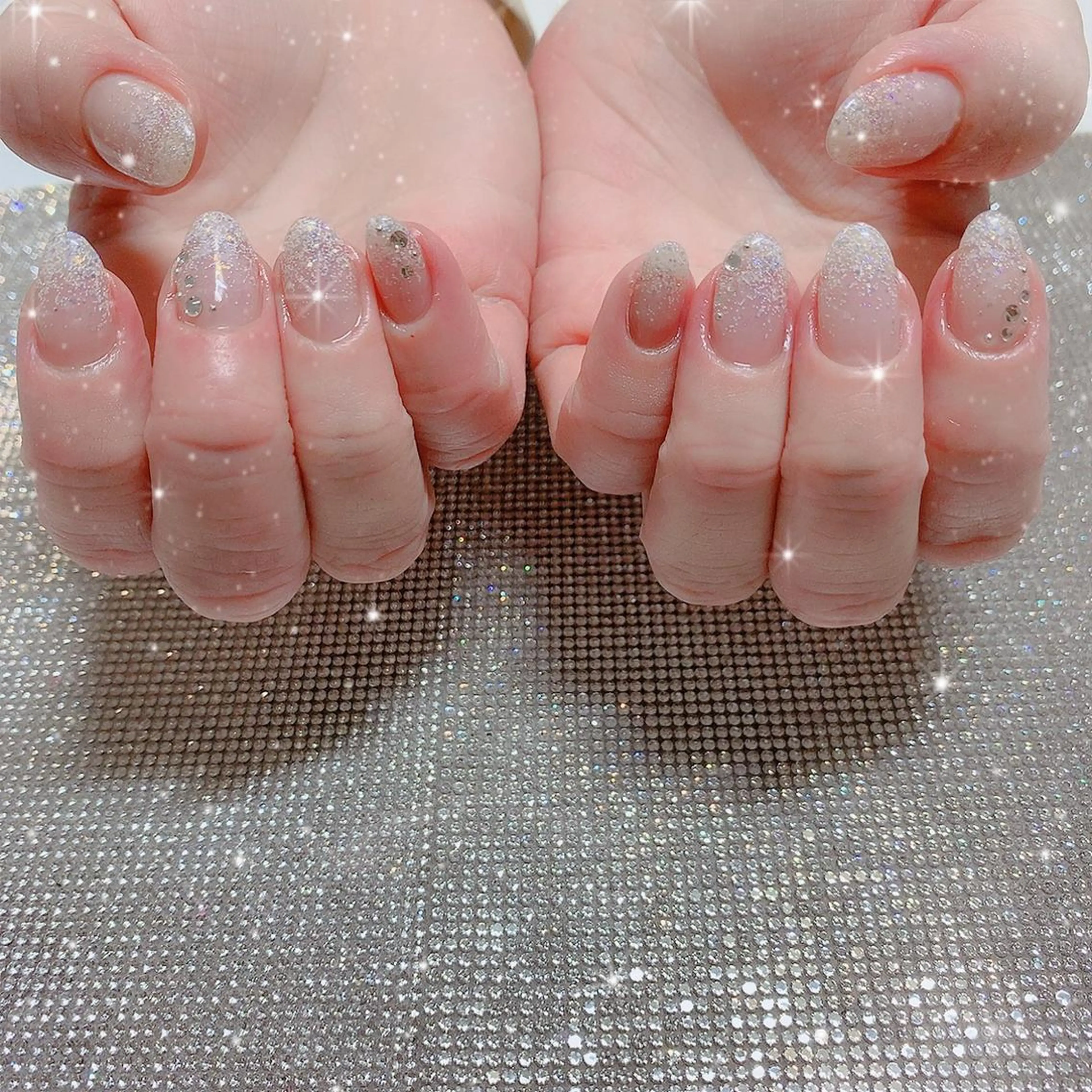 ネイル ストーンネイル Best Nail NANA🤍のネイルデザイン