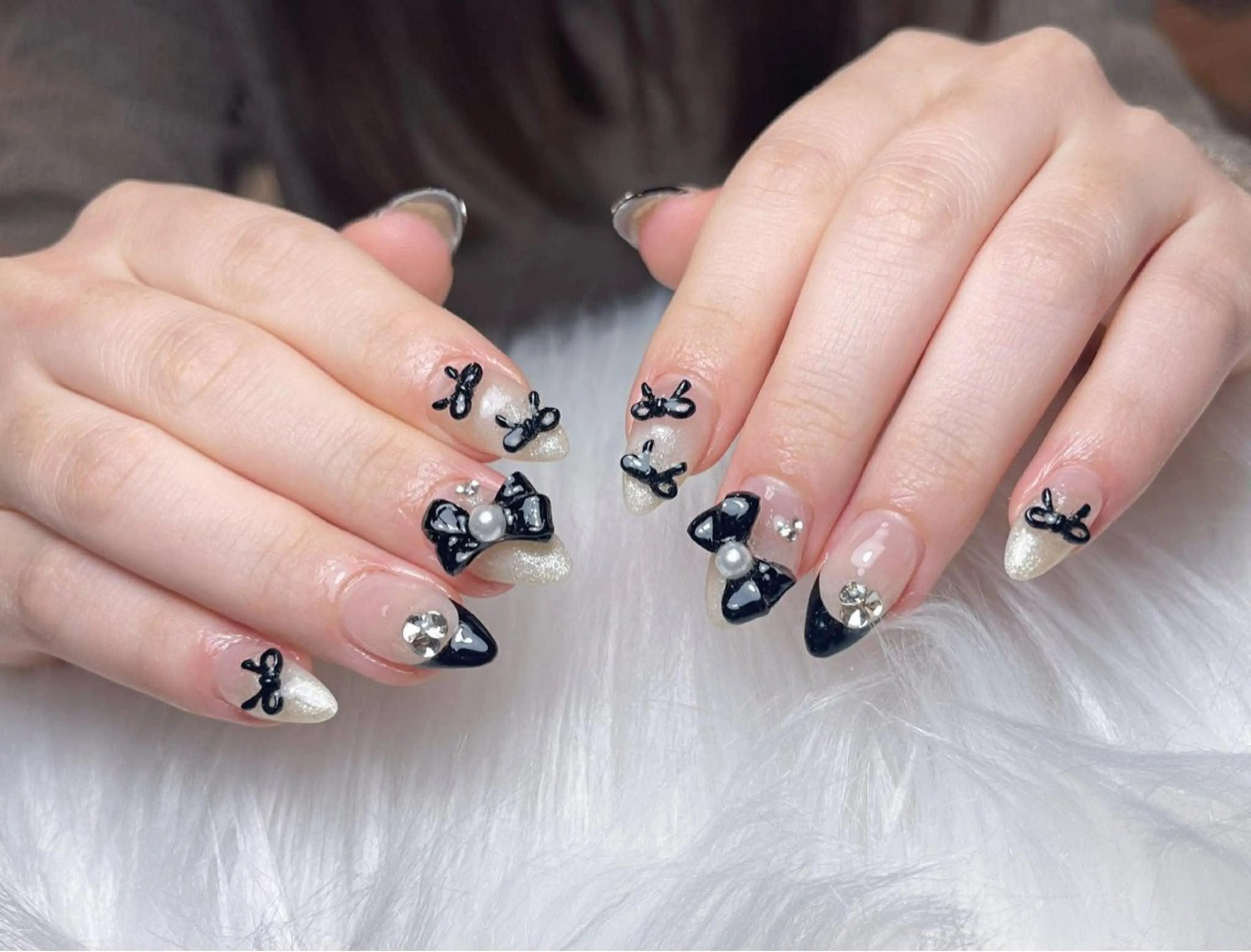 ネイル フレンチネイル ジェルネイル ガーリー 韓国ネイル ロングネイル ハンドネイル NieNail Nezukoのネイルデザイン