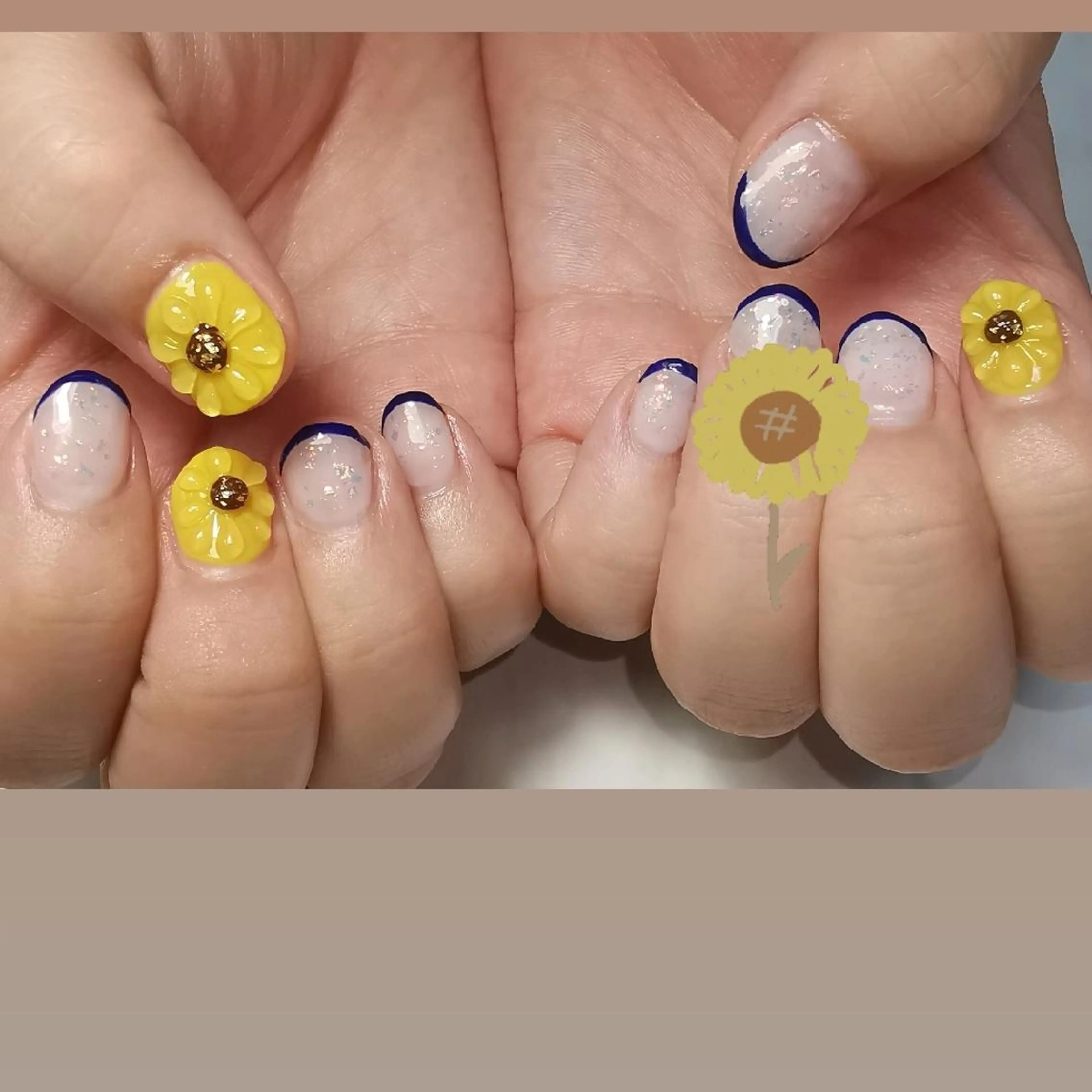 ネイル フレンチネイル ハンドネイル reve あやののネイルデザイン