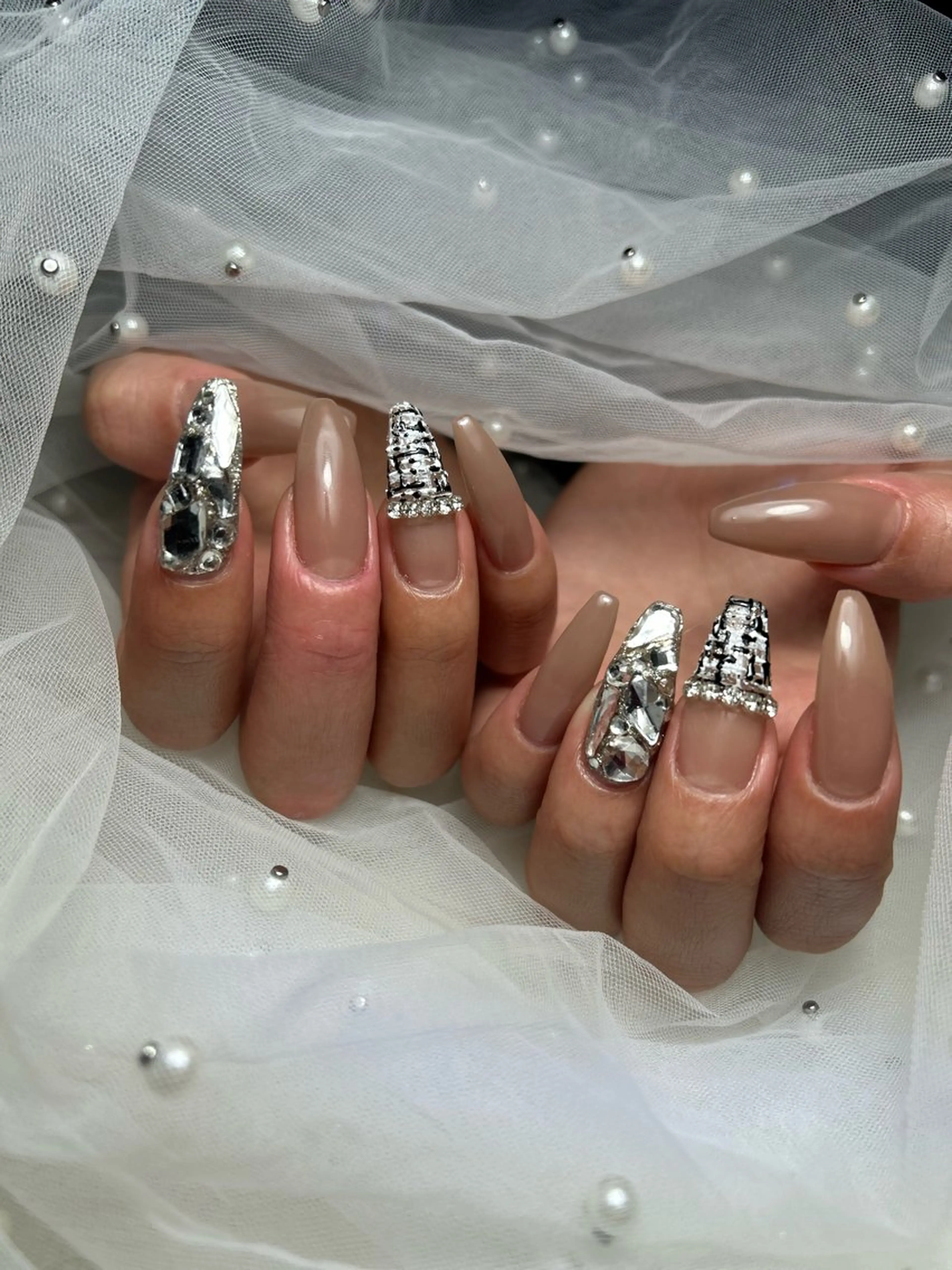 ネイル ハンドネイル フットネイル ✴︎ Delightのネイルデザイン