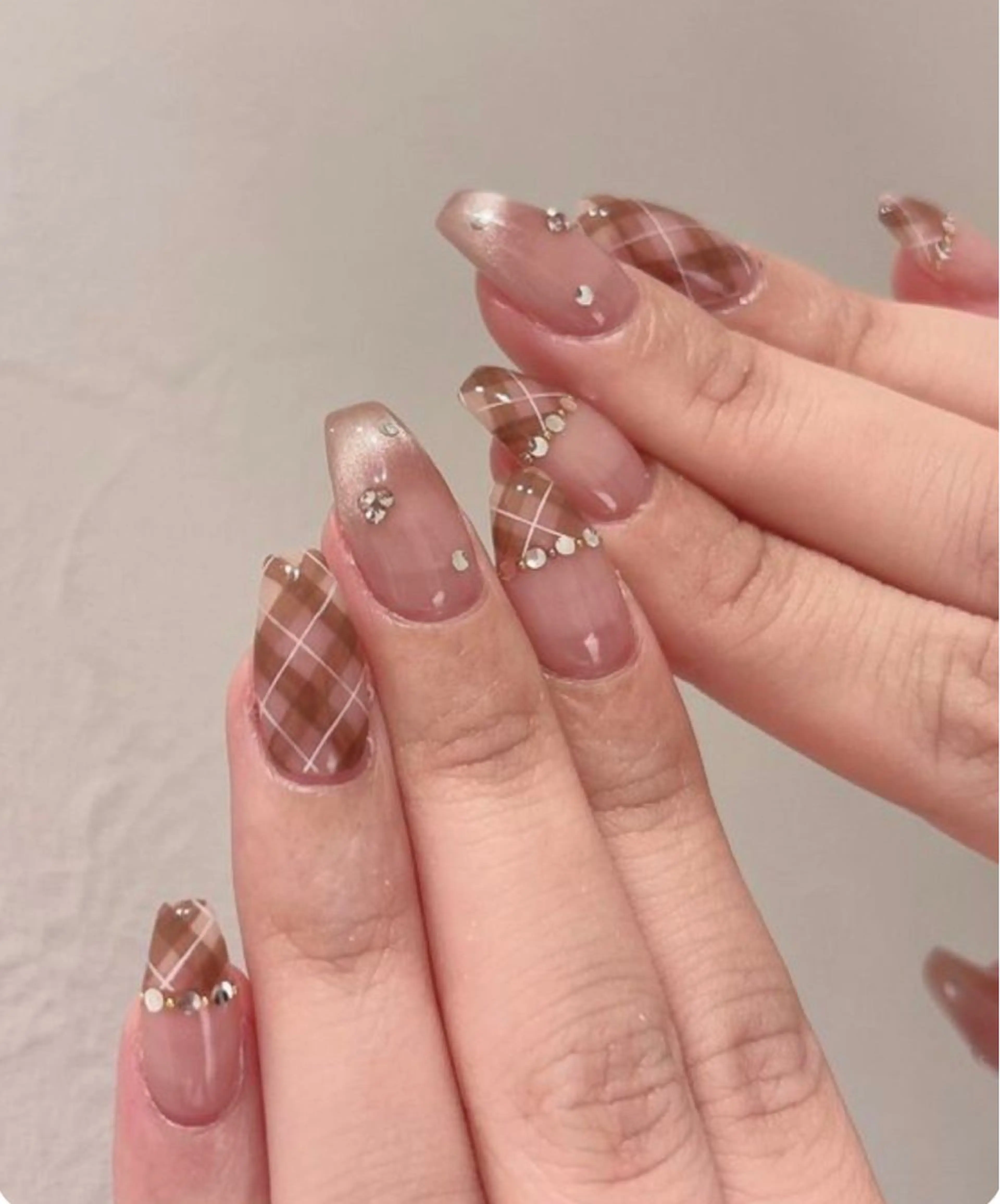 ネイル ハンドネイル Tini ANA.CHUOのネイルデザイン