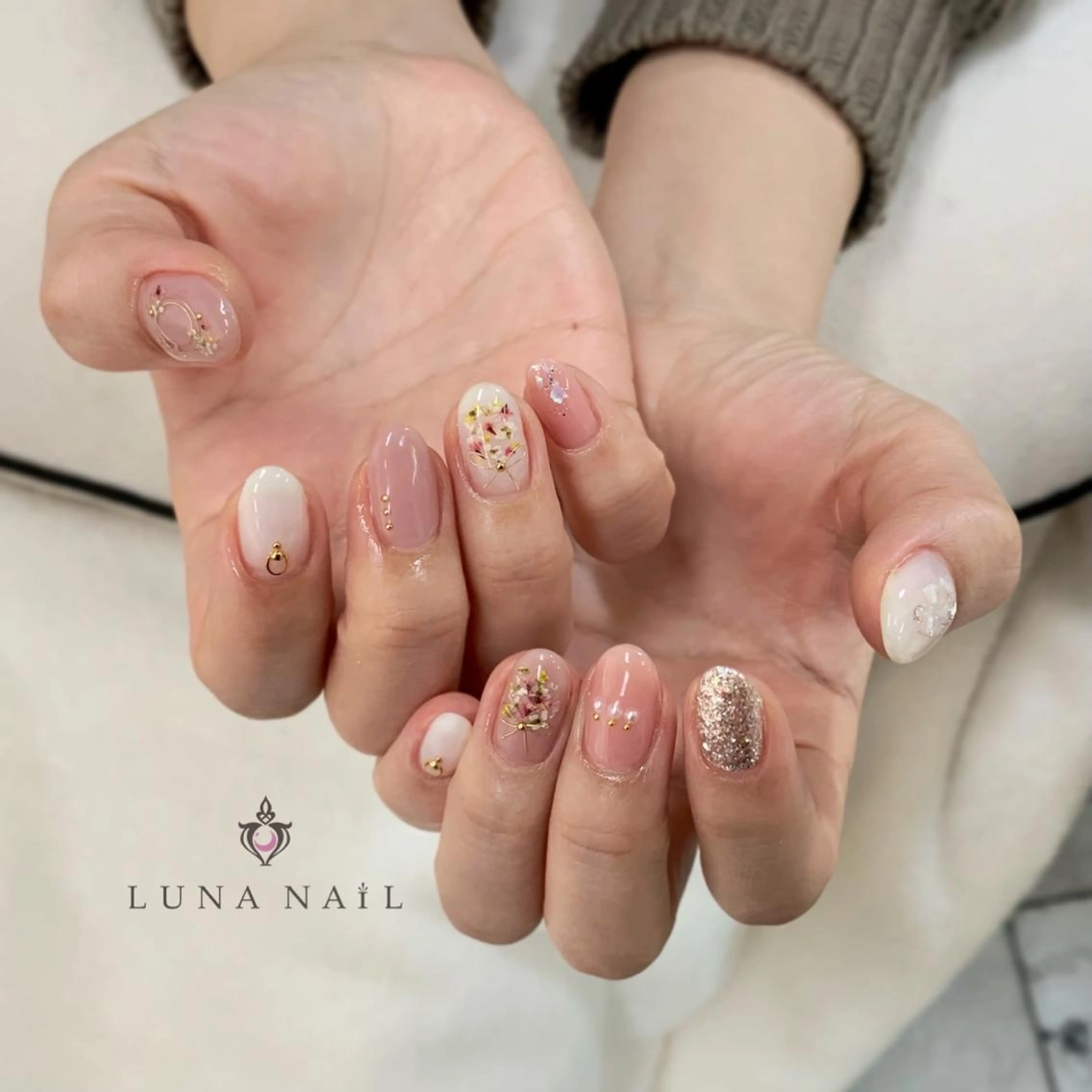 ネイル ハンドネイル アトリエ　ミモザ所属・いまむら あかりのネイルデザイン