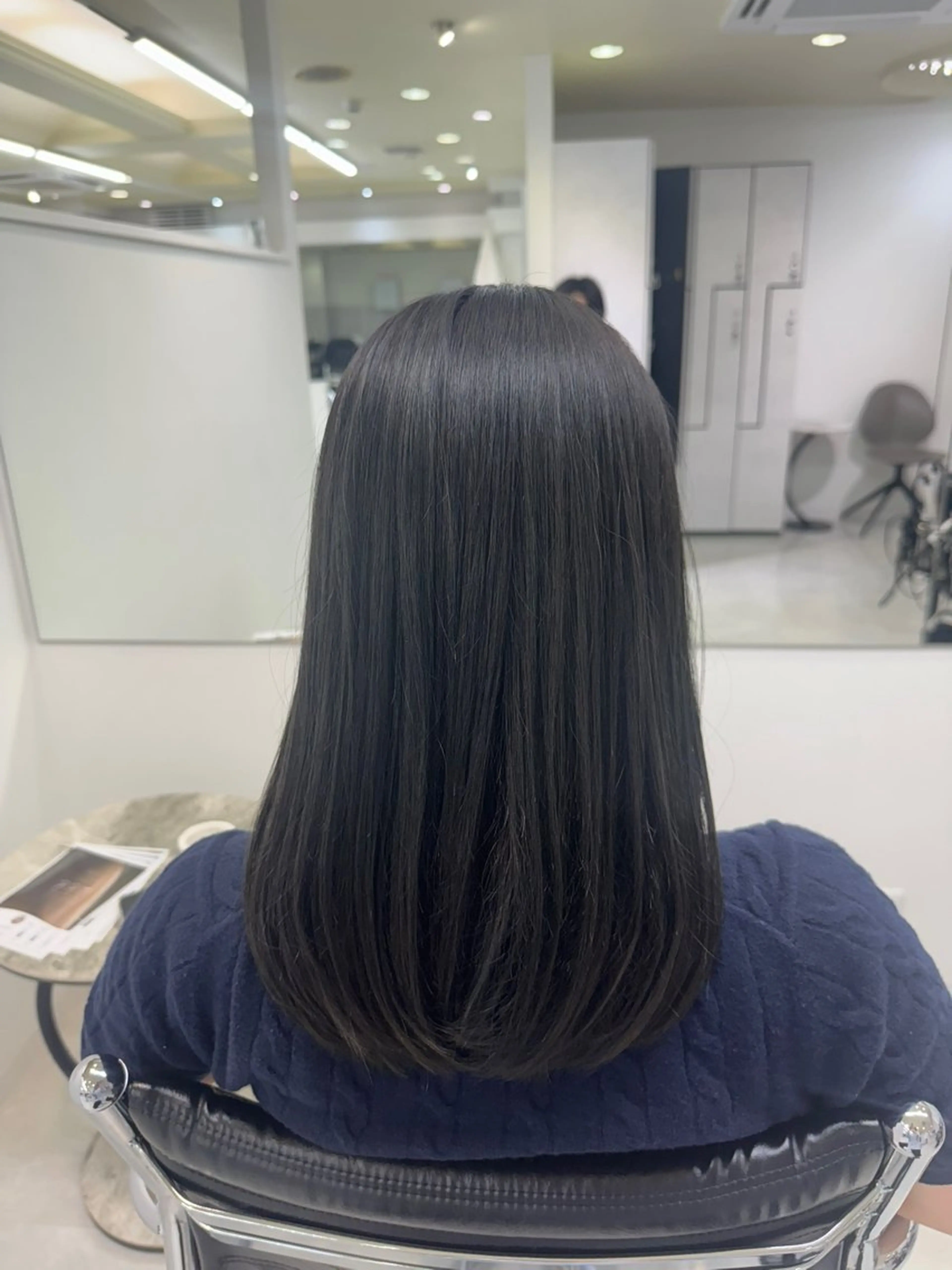 セミロング カラー 韓国ヘア🇰🇷 /艶カラー✨のヘアスタイル