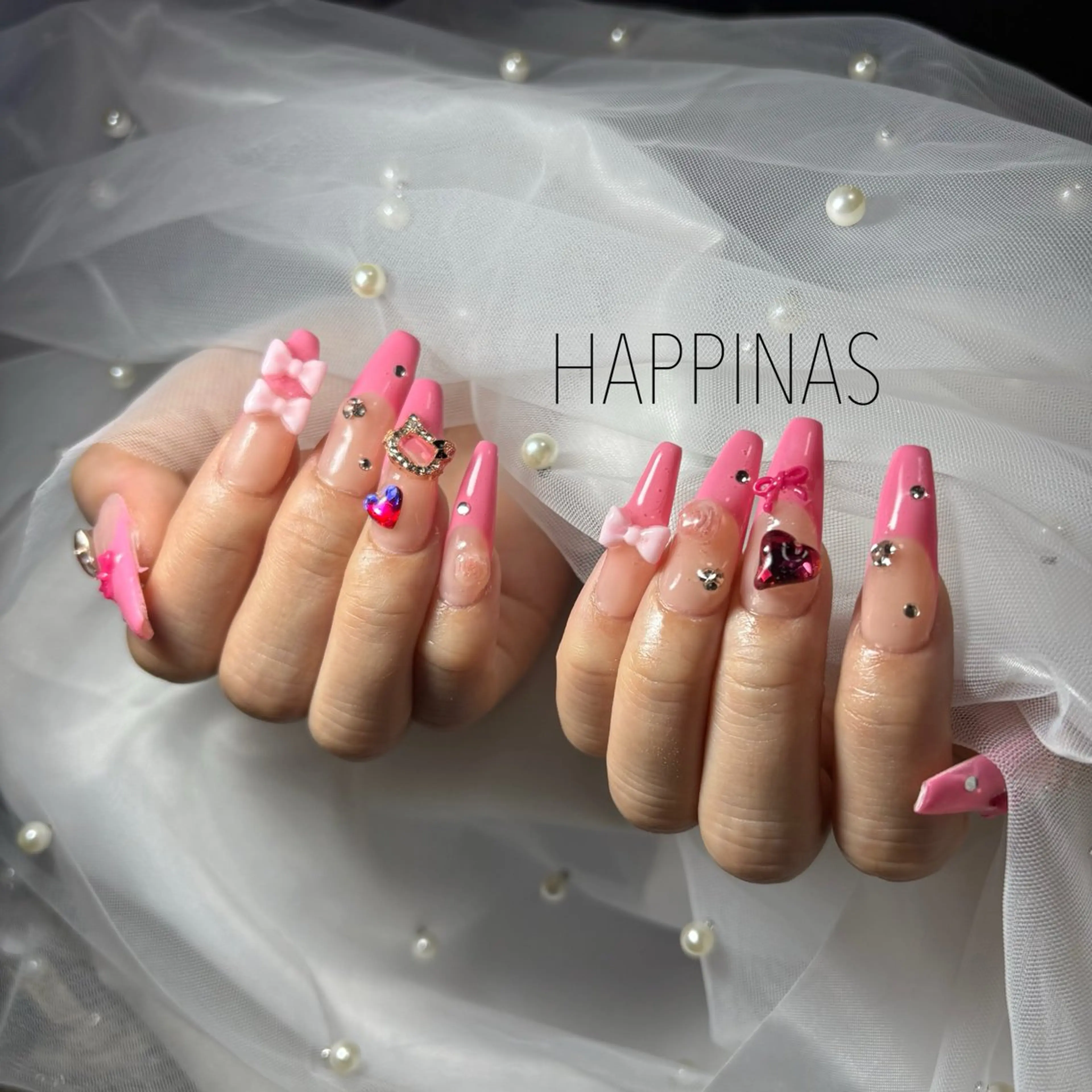 ネイル フレンチネイル ハンドネイル HAPPINAS所属・HAPPINAS kotomiのネイルデザイン