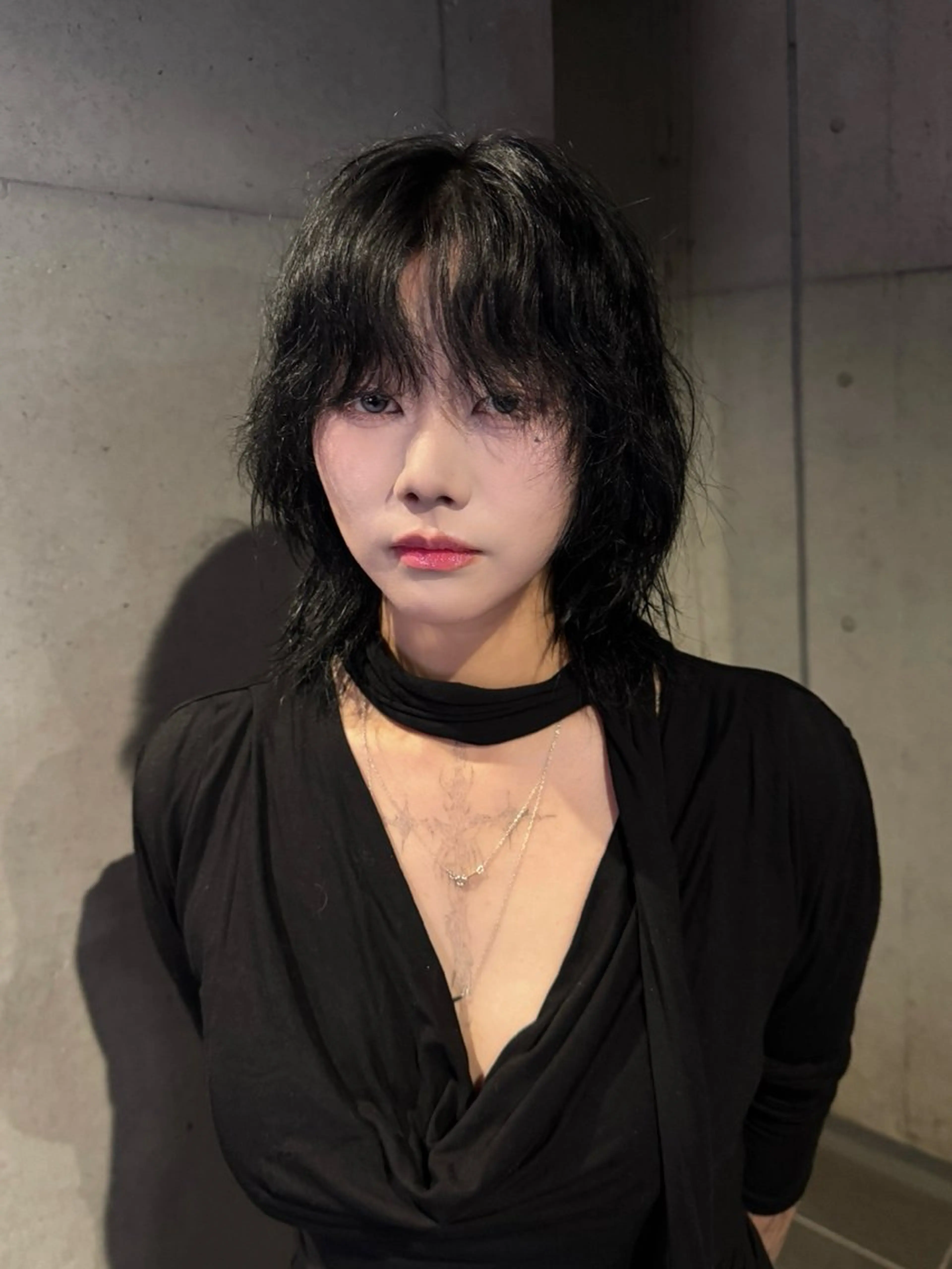 ミディアム カラー だいち/ハイトーン/ デザインカラーのヘアスタイル