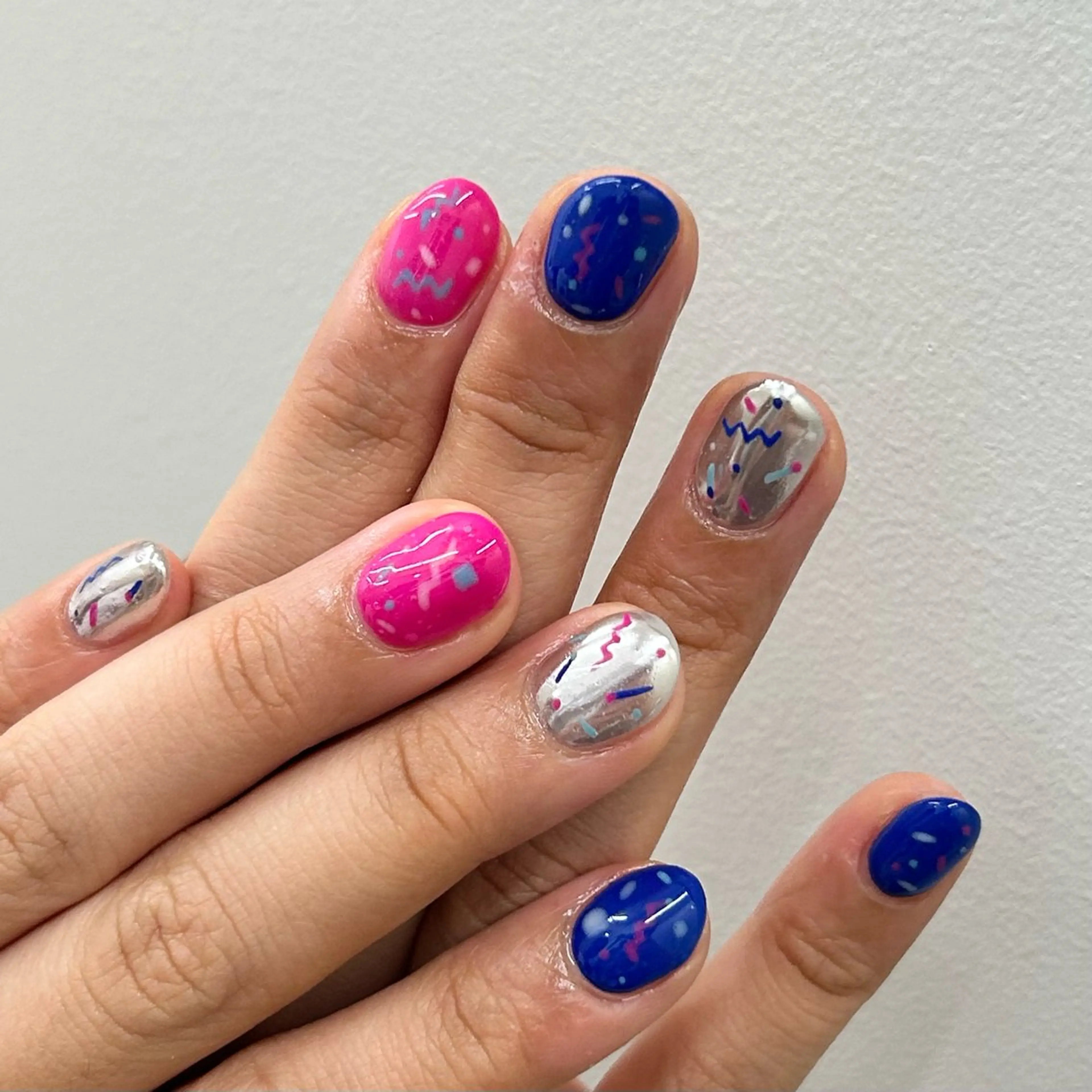 ネイル ハンドネイル プライベートネイルサロンone nail所属・one nail 【カラフル/個性派】のネイルデザイン