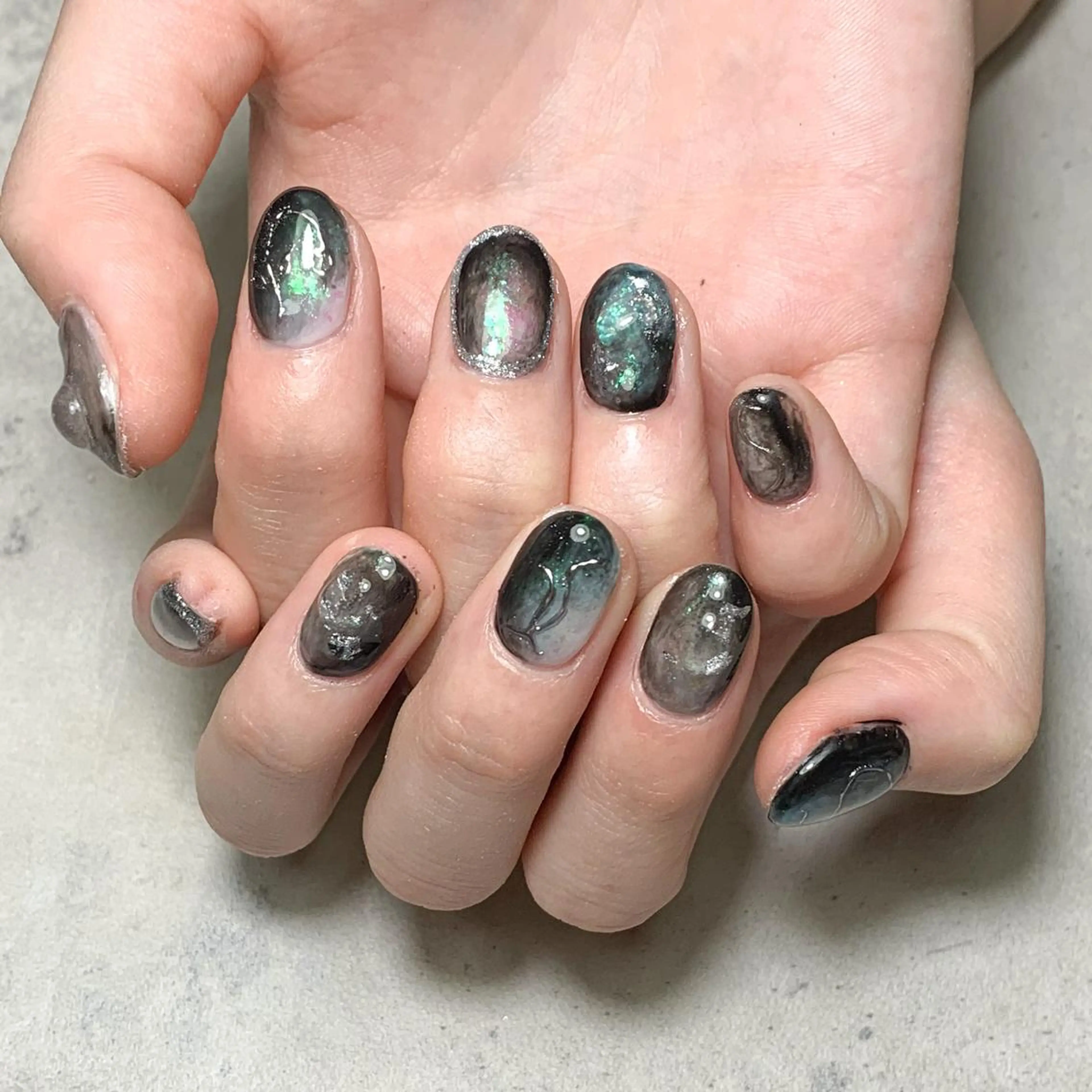 ネイル atelier　FIORITURA所属・FIORITURA aiのネイルデザイン