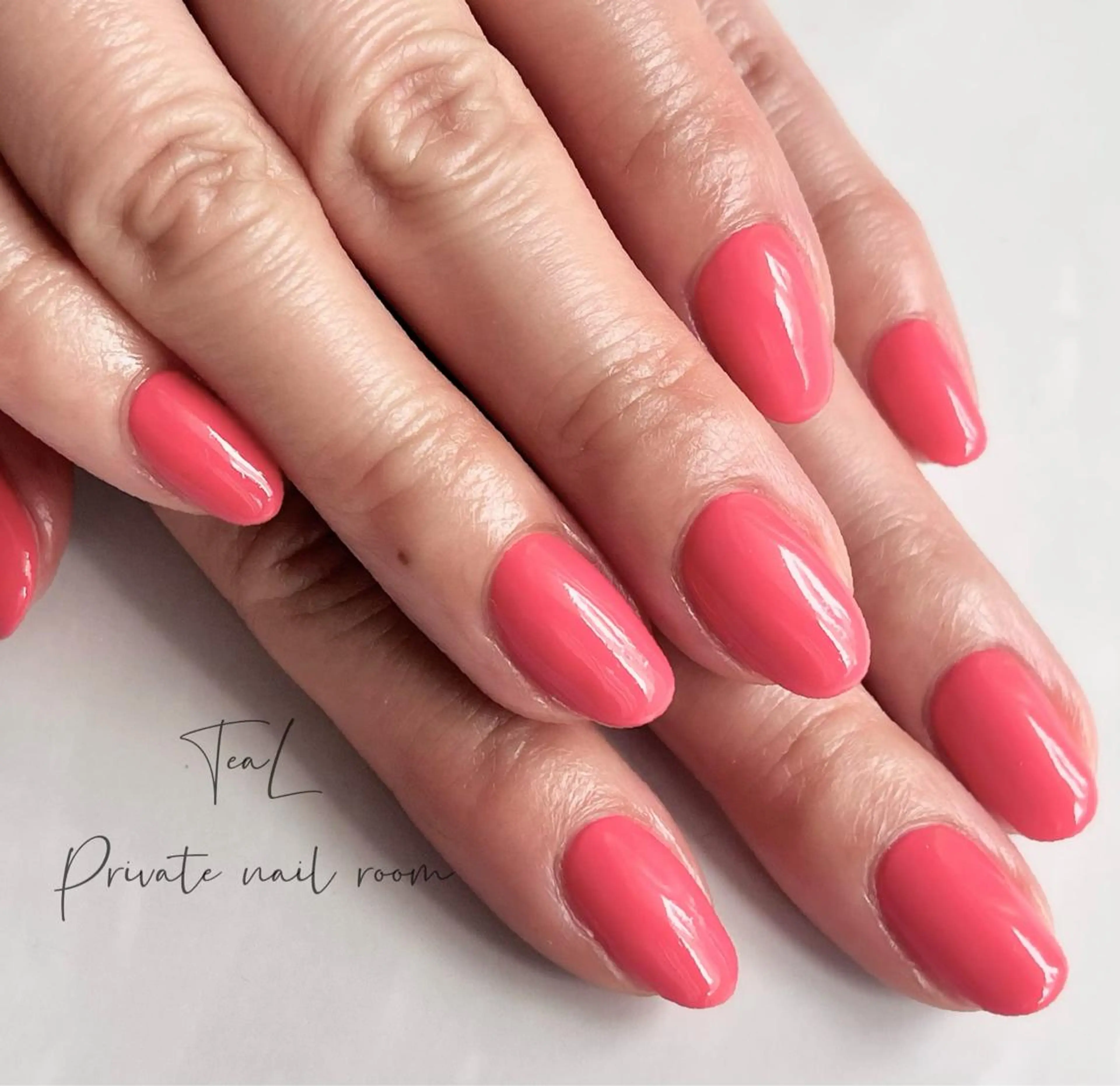 ネイル ワンカラーネイル シンプルネイル ハンドネイル TeaL nailのネイルデザイン