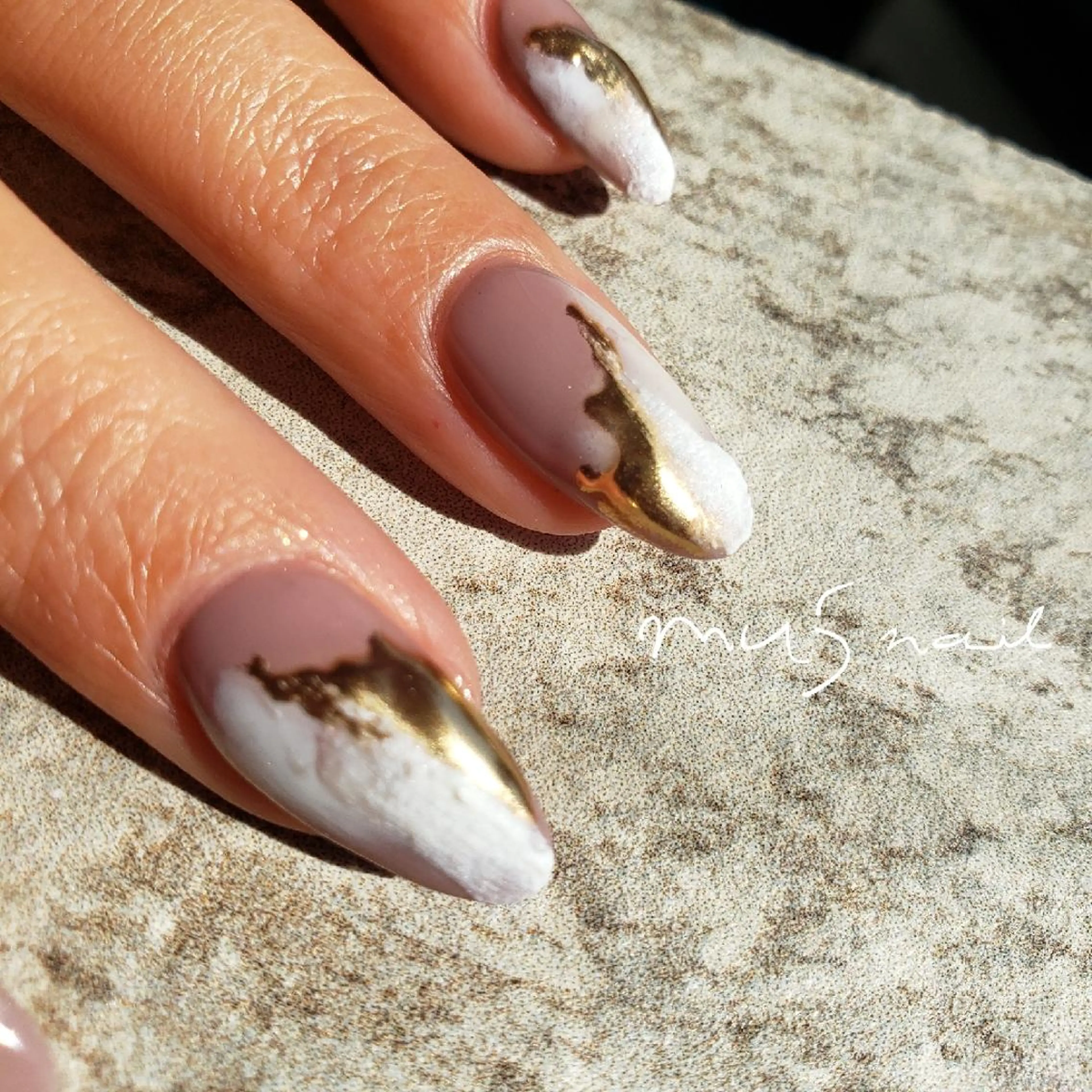 ネイル MU5-nail 金山ネイルサロンのネイルデザイン