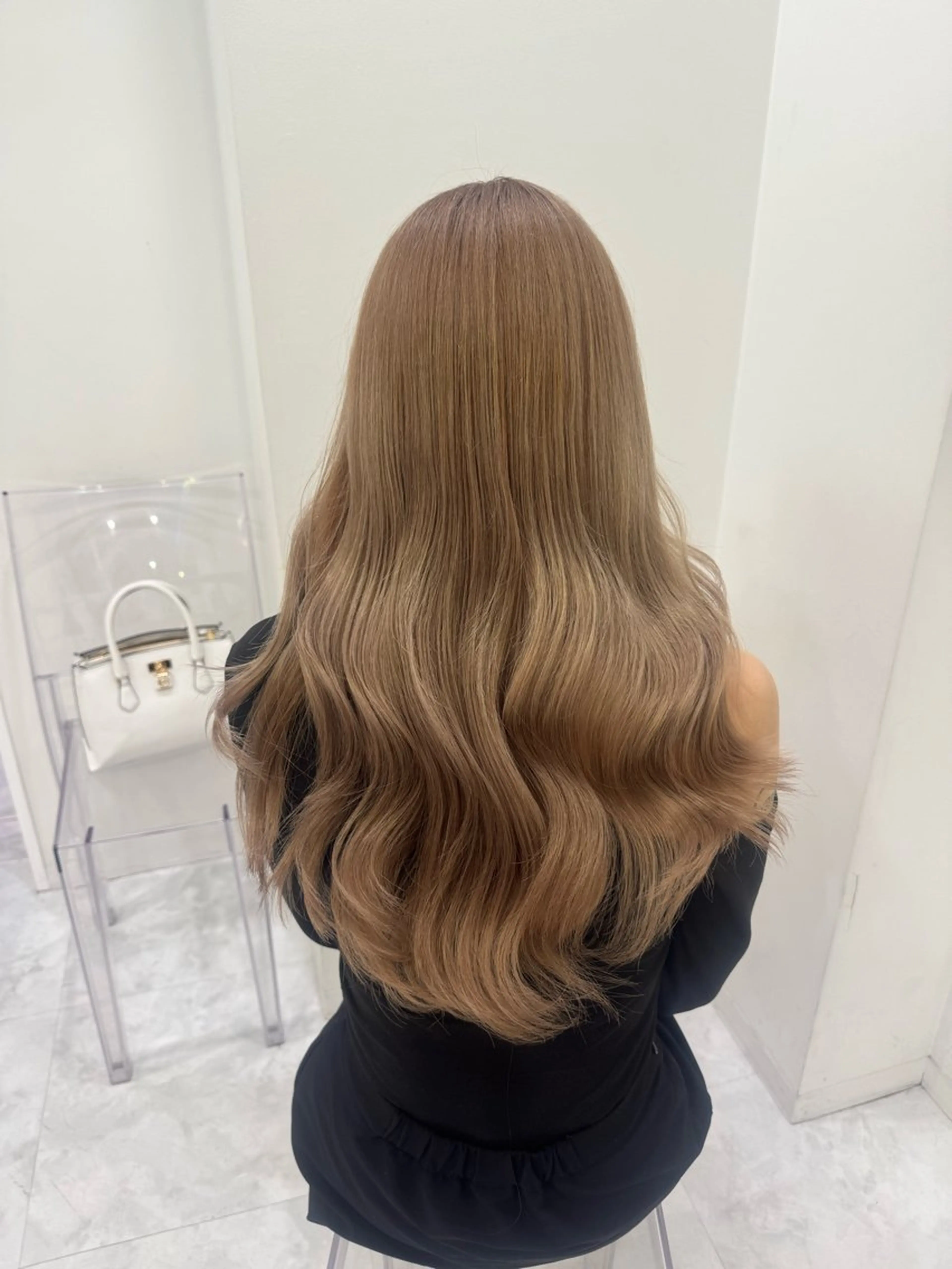 カラー 透明感ベージュ🤎 manami👒🌿のヘアスタイル