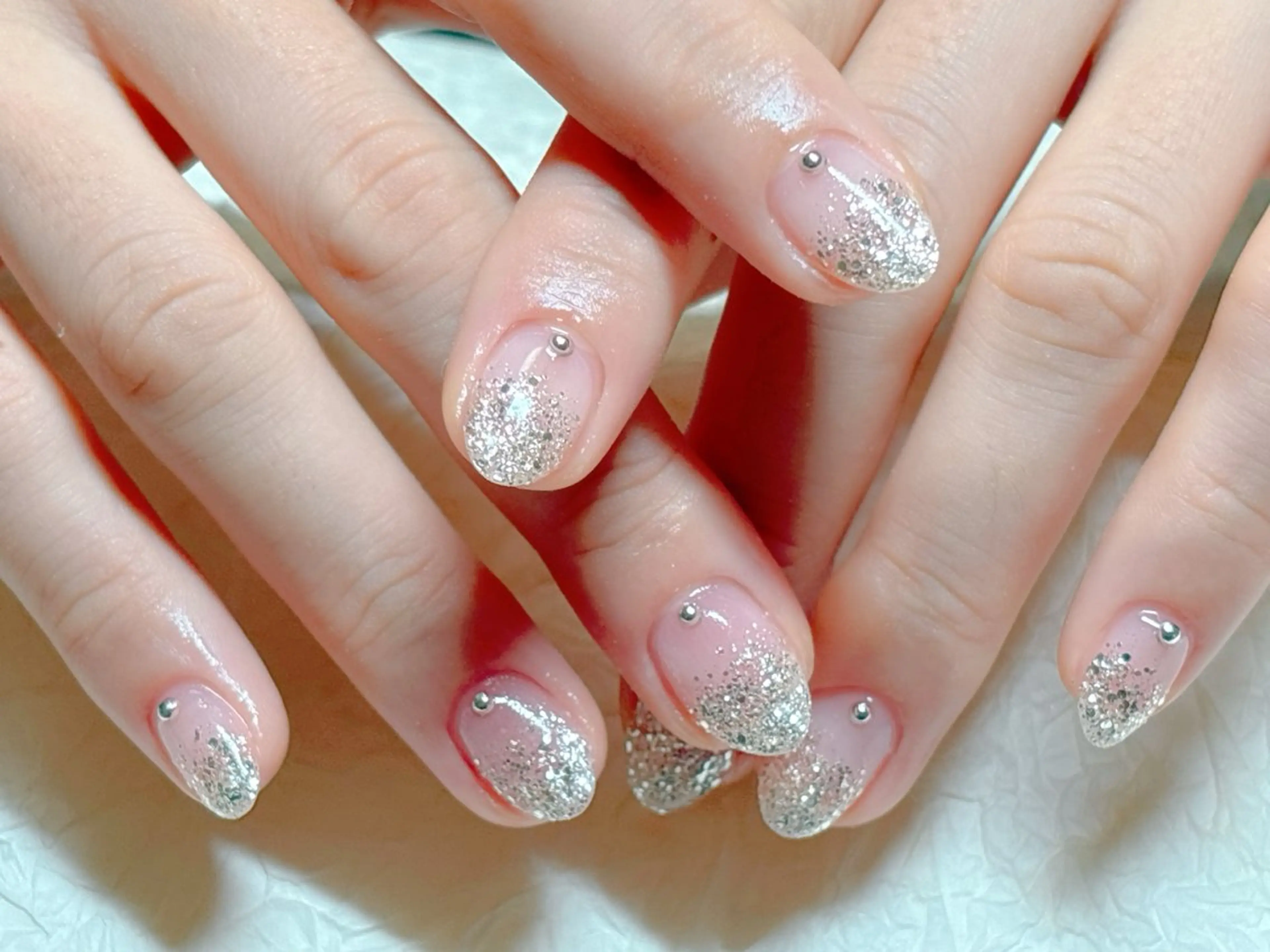 ネイル シルバー ストーンネイル ハンドネイル ハンドケア ゆ か_Nails💫のネイルデザイン