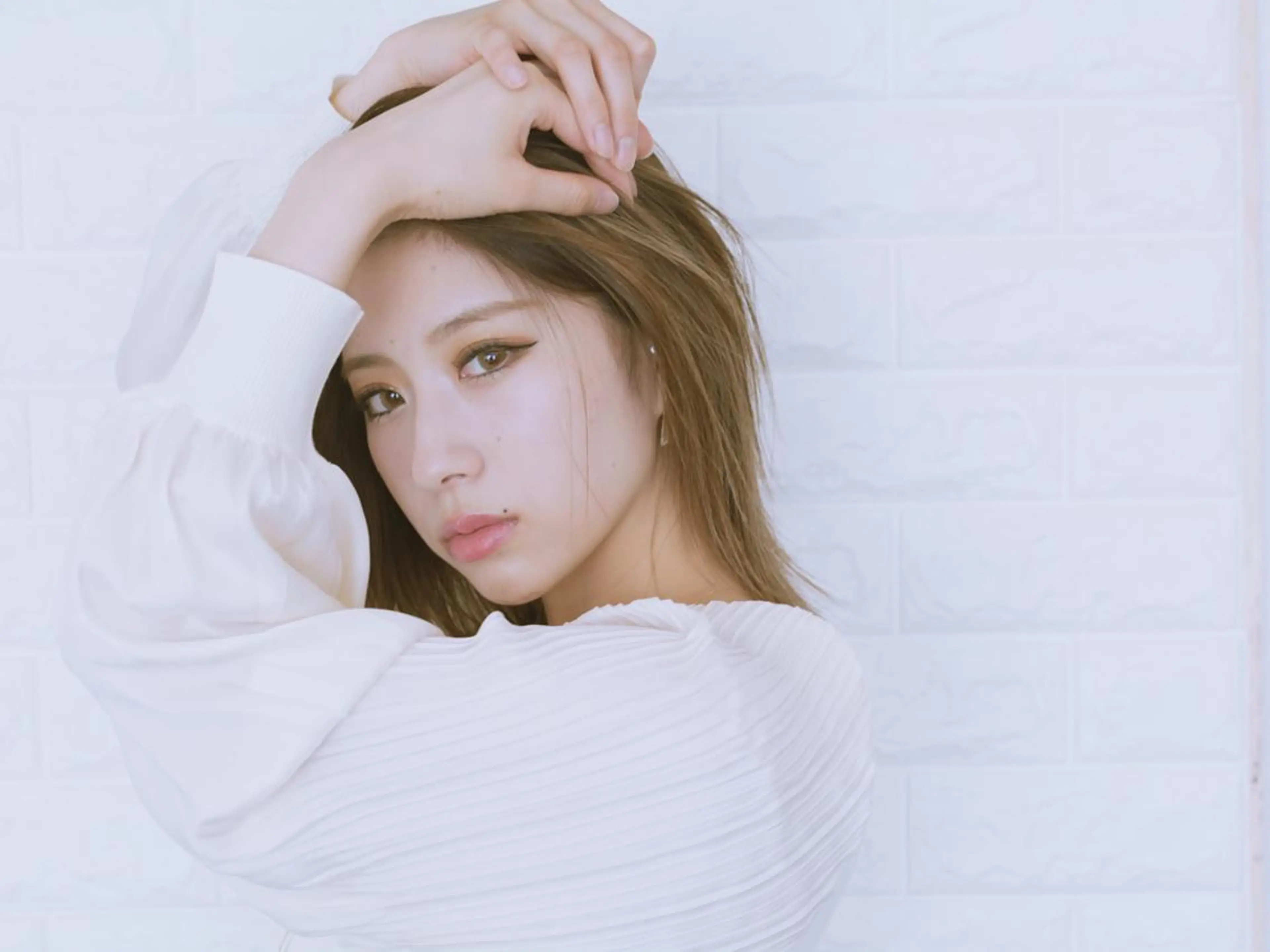 ミディアム カラー ショートボブ ベージュカラー ブルーカラー ブルージュ グレージュ 撮影モデル 斉藤 正敏のその他イメージ