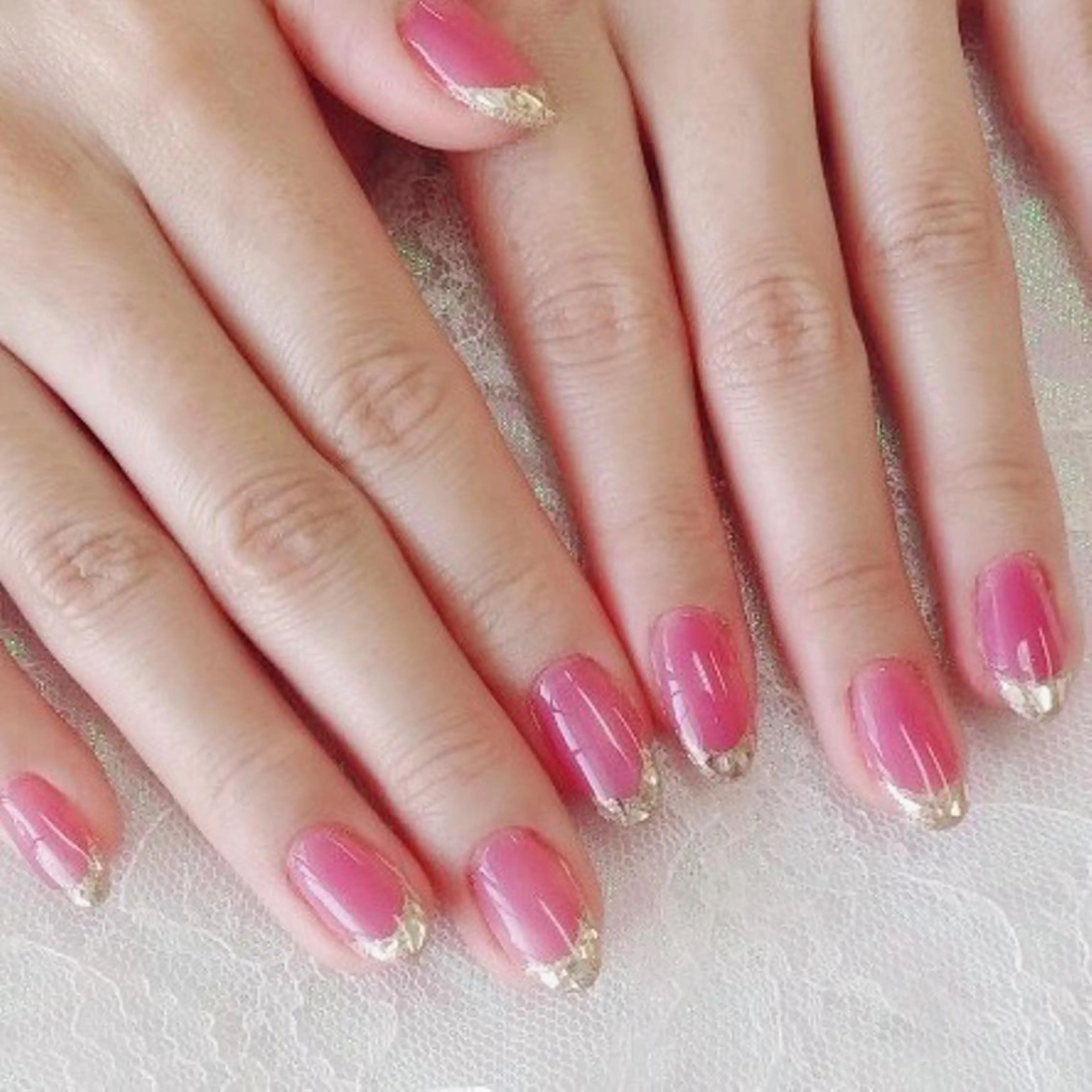 ネイル フレンチネイル ジェルネイル ガラスフレンチ 冬ネイル クリスマス ハンドネイル Nail lieNのネイルデザイン