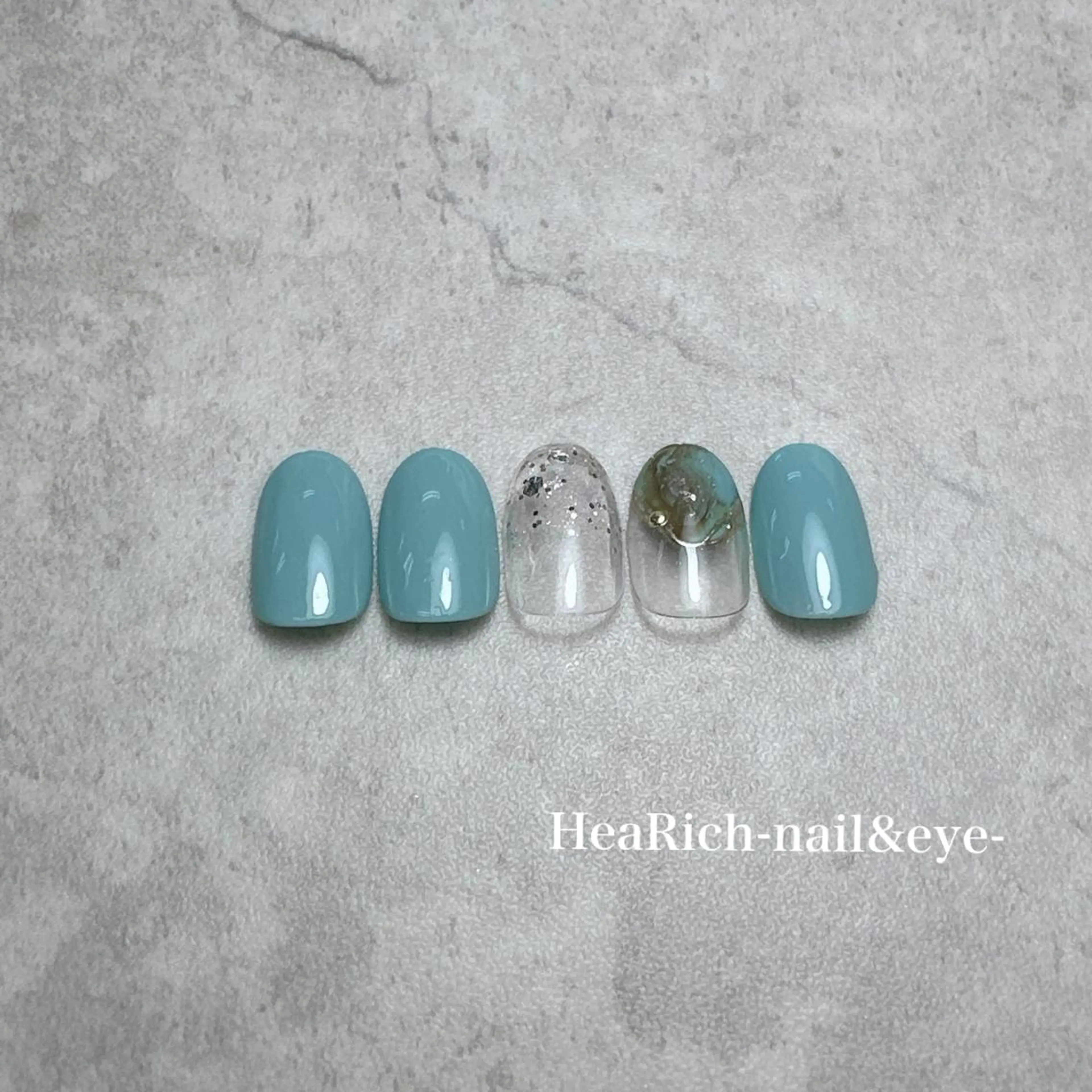 ネイル シンプルネイル ハーリッチnail HeaRichのネイルデザイン