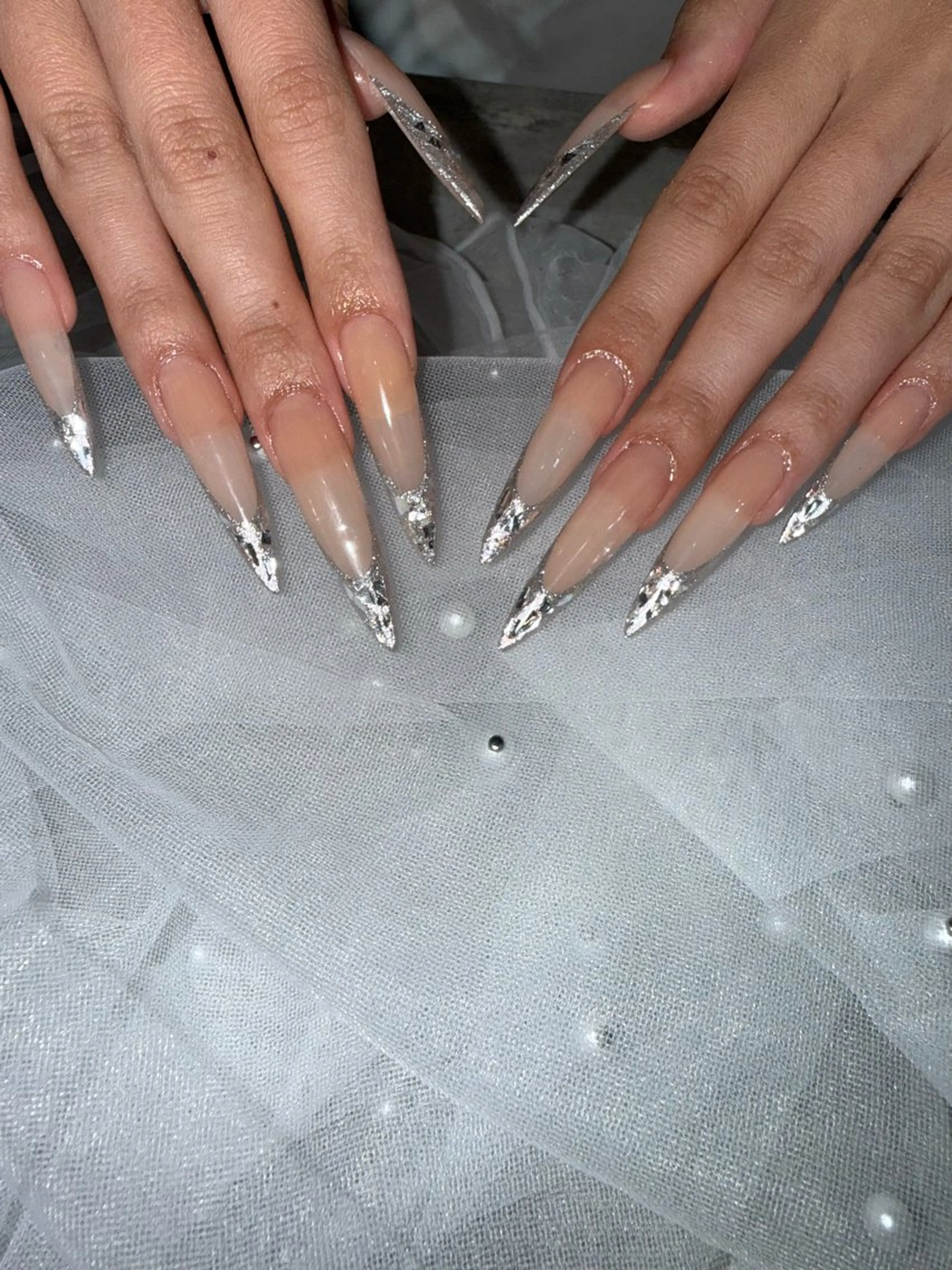 ネイル 持ち込み ハンドネイル Raviliss ♡のネイルデザイン