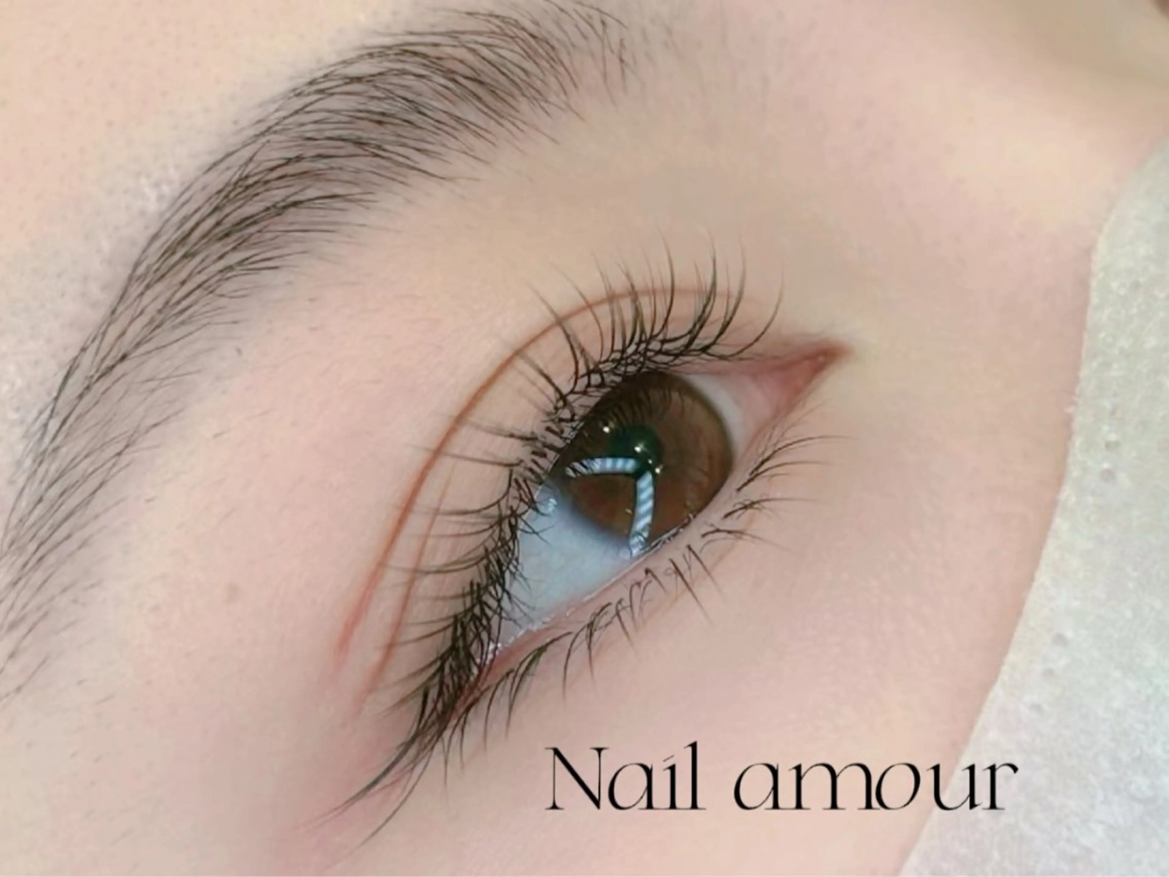 マツエク・マツパ ナチュラル マツエク Amour Eyelash所属・Amour Eyelashのネイルデザイン