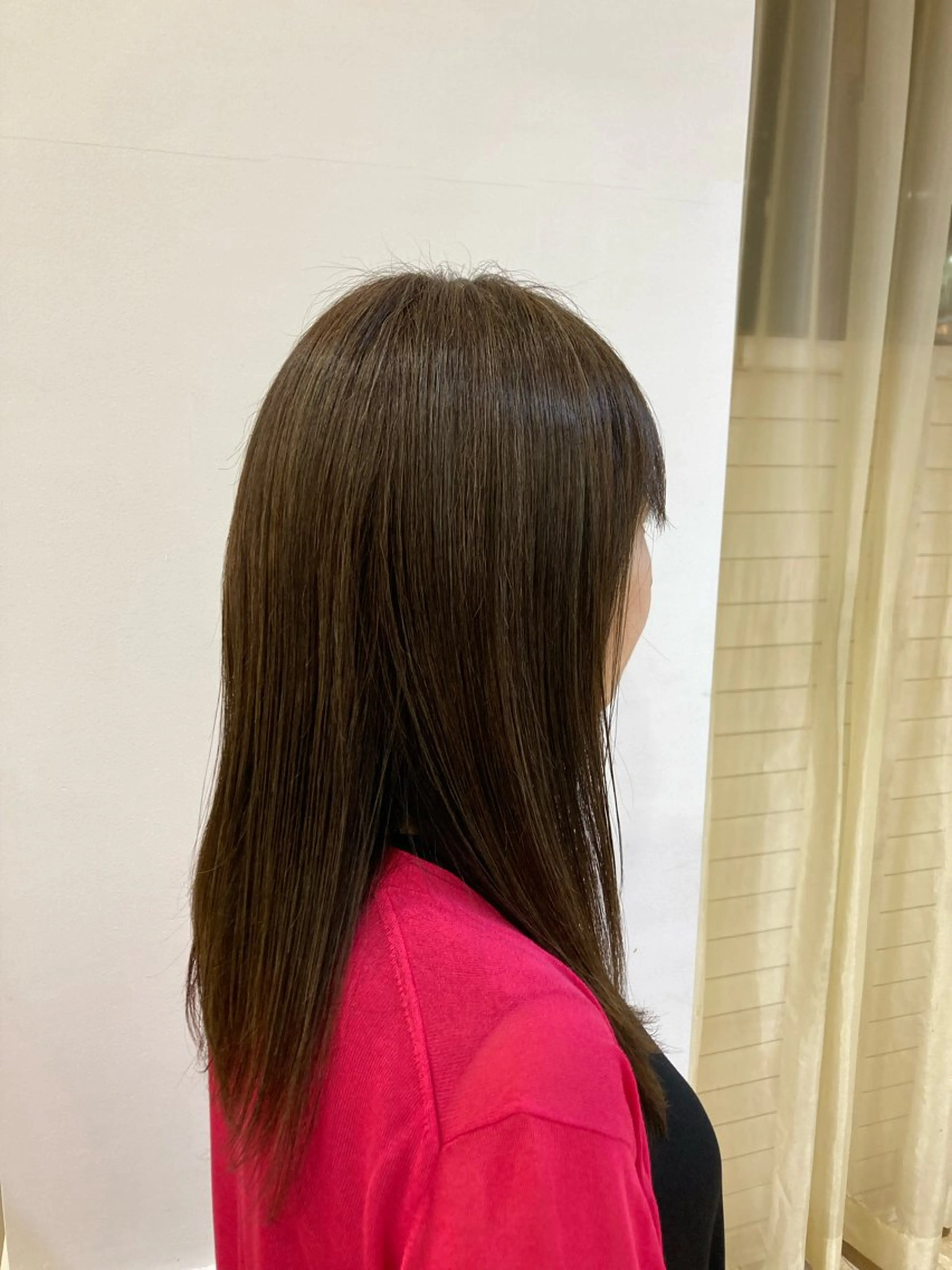 セミロング カラー 🫧ゆうき🪽 髪質改善/ハイライトのヘアスタイル