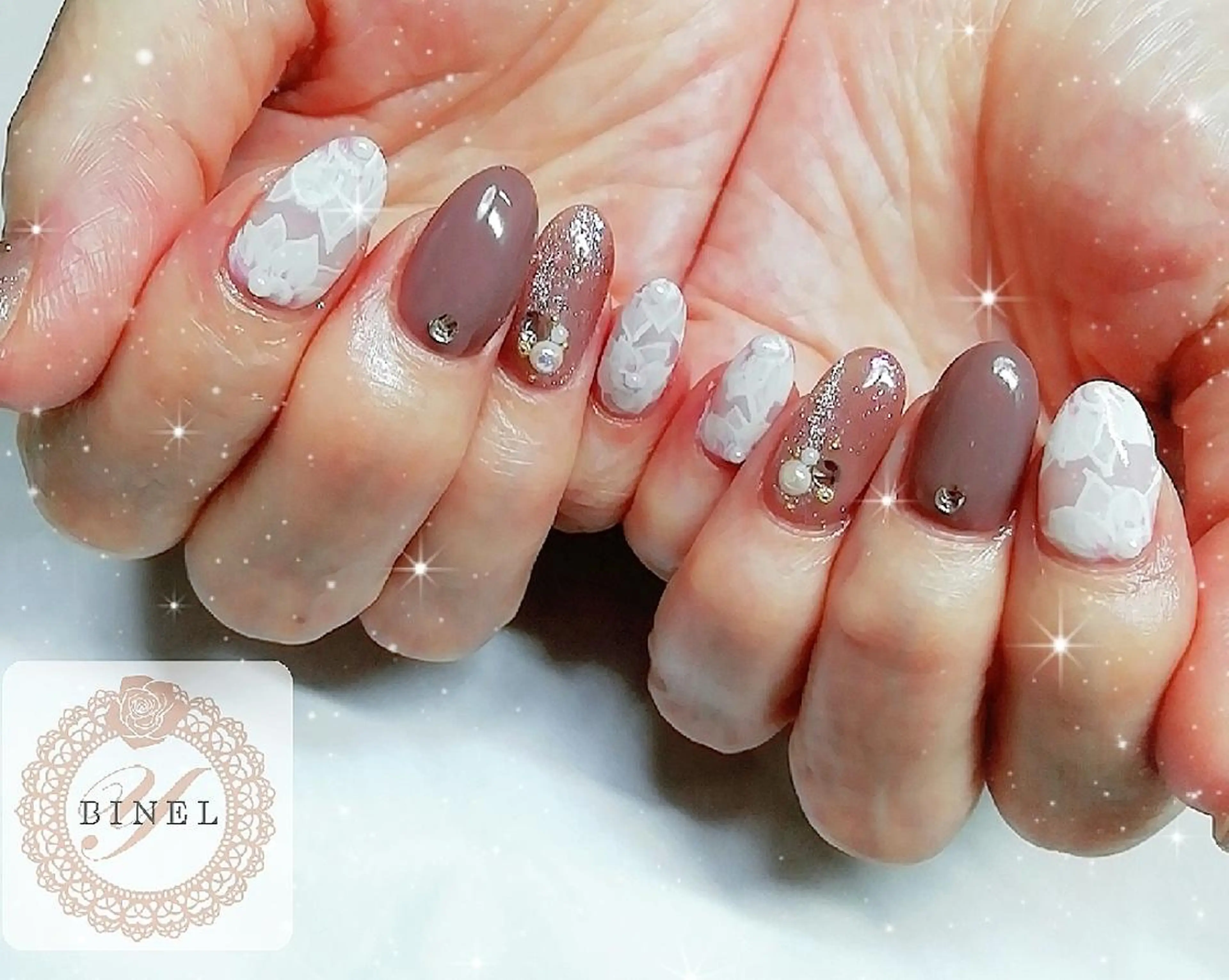 ネイル フラワーネイル マグネットネイル 持ち込み ハンドネイル Nail Salon Y.BINELのネイルデザイン