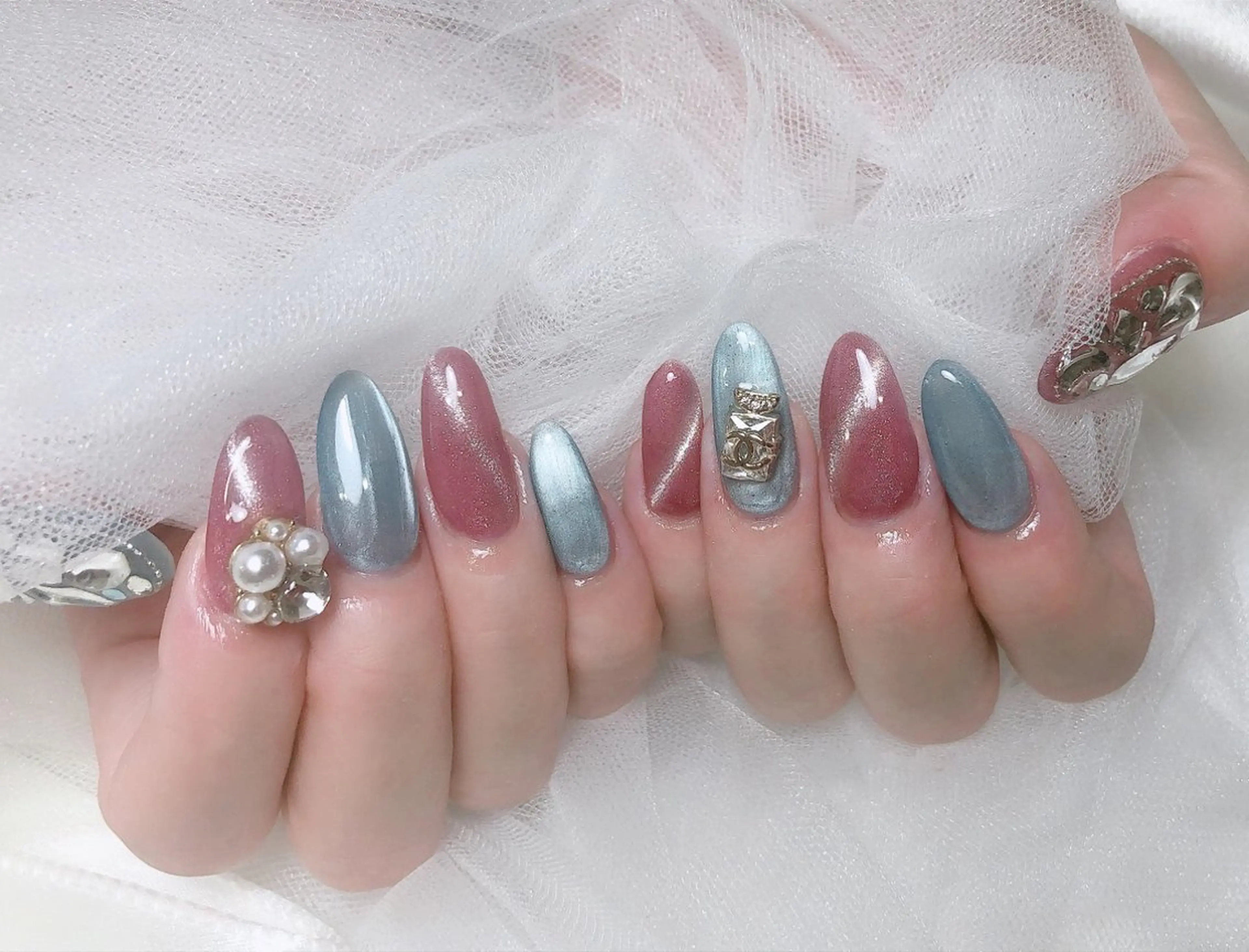 ネイル ハンドネイル LR.ONE ヨウのネイルデザイン