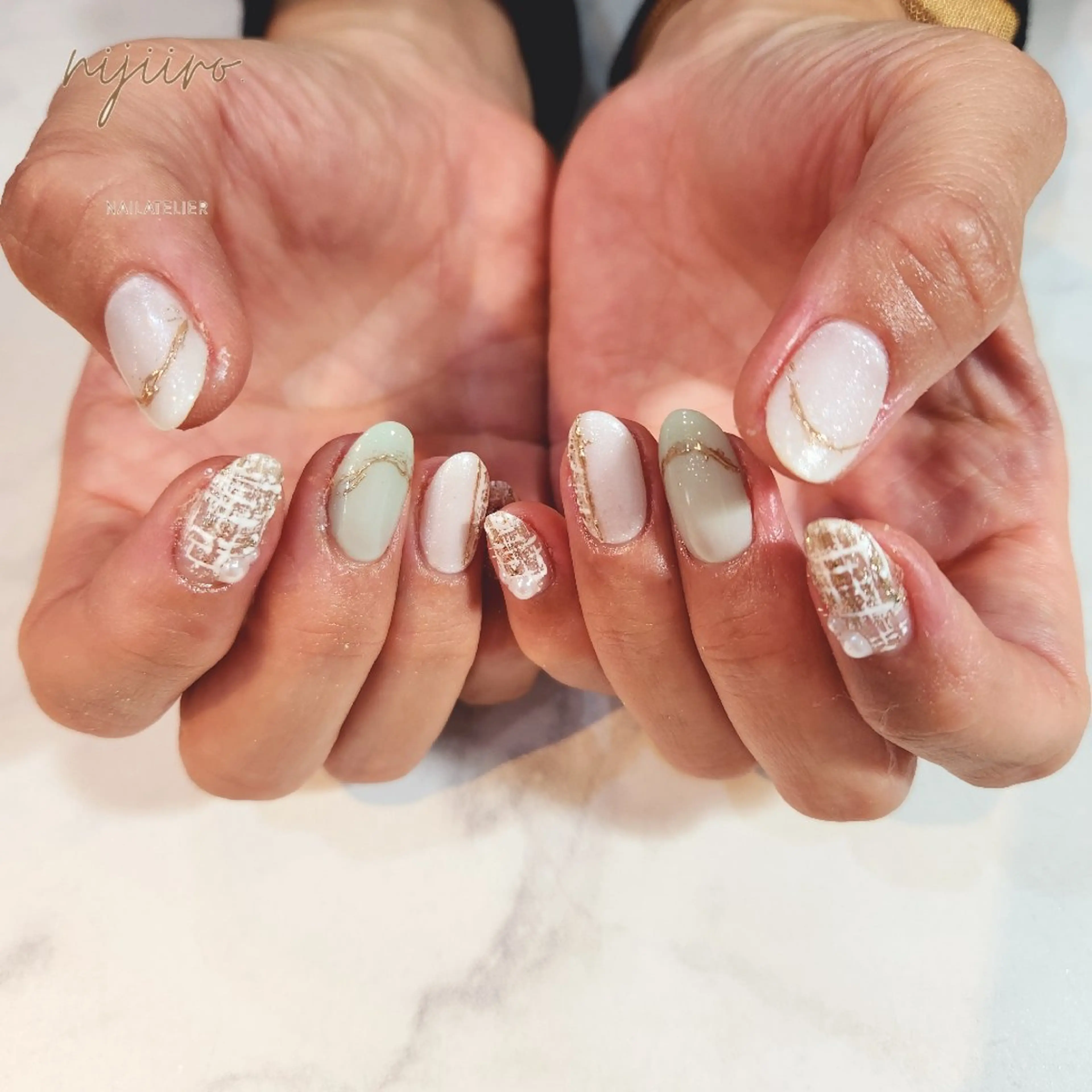 ネイル ハンドネイル nailatelier nijiiro.所属・nijiiro🌈 サトウのネイルデザイン