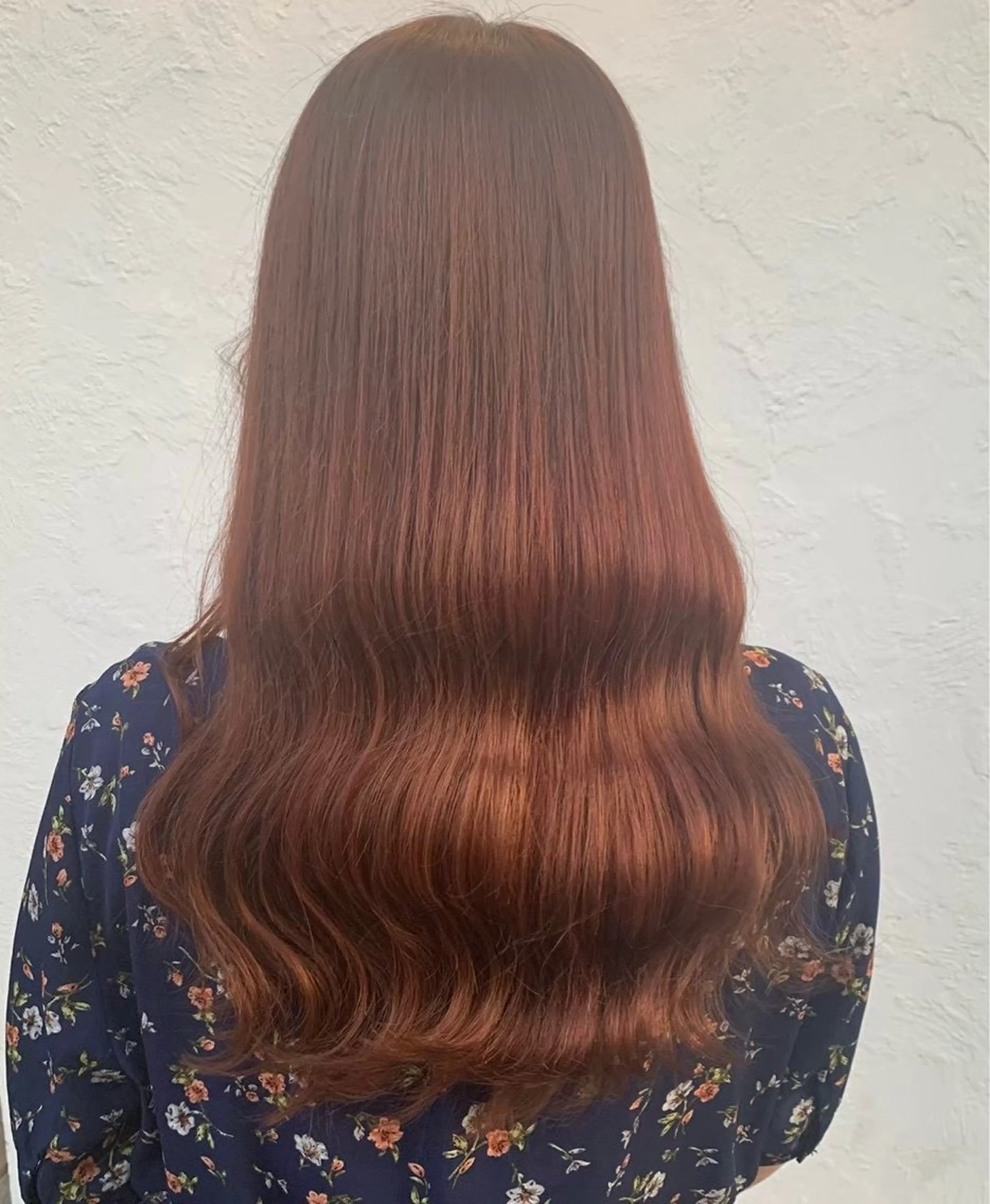 ロング オレンジブラウン みゆ/ カラーリスト🎀のヘアスタイル