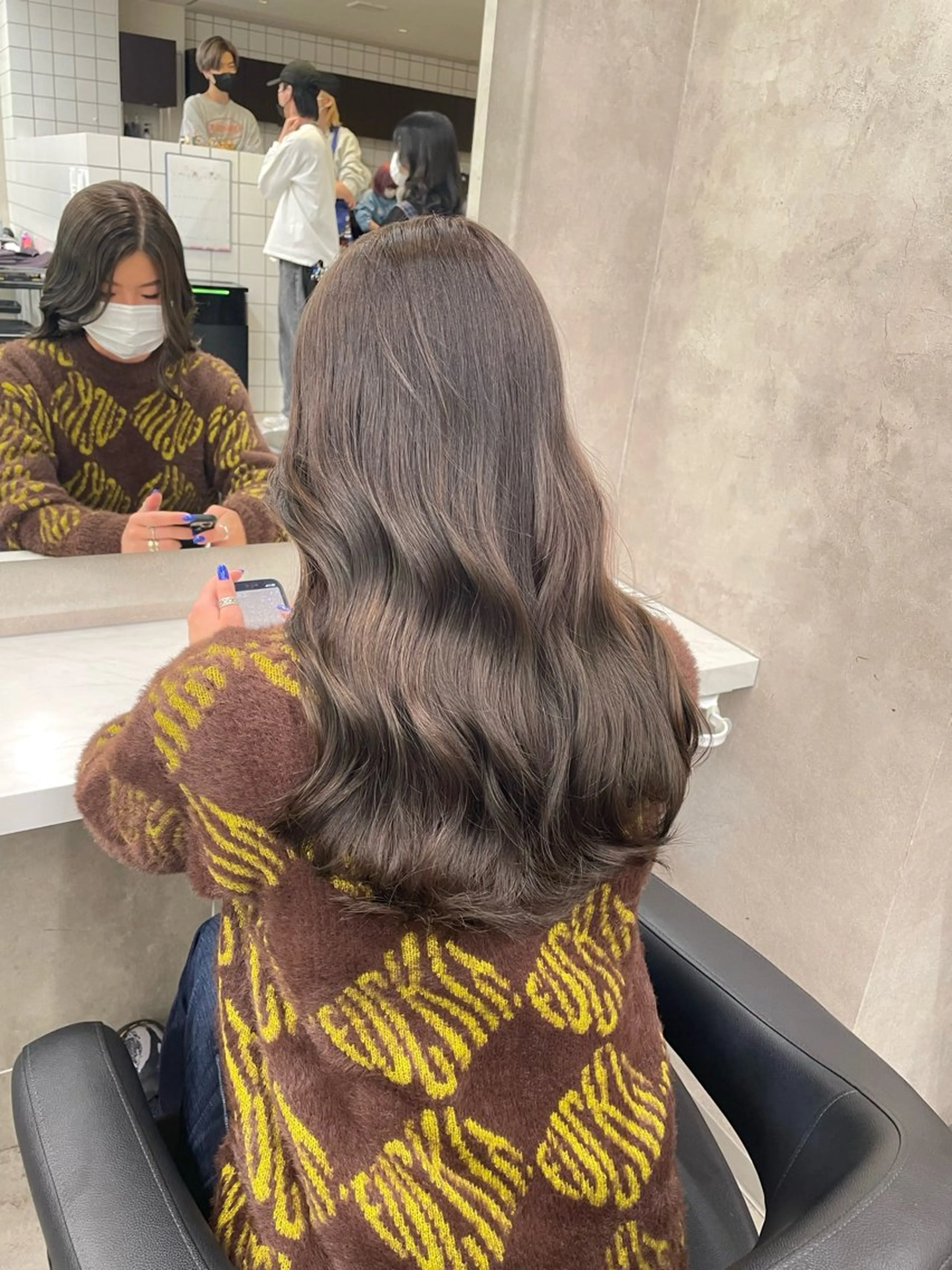 ロング カラー パーマ ヘアアレンジ メンズ キッズ ヘアカラー トリートメント ヘッドスパ 🦋透明感グレージュ /韓国レイヤー🦋のヘアスタイル